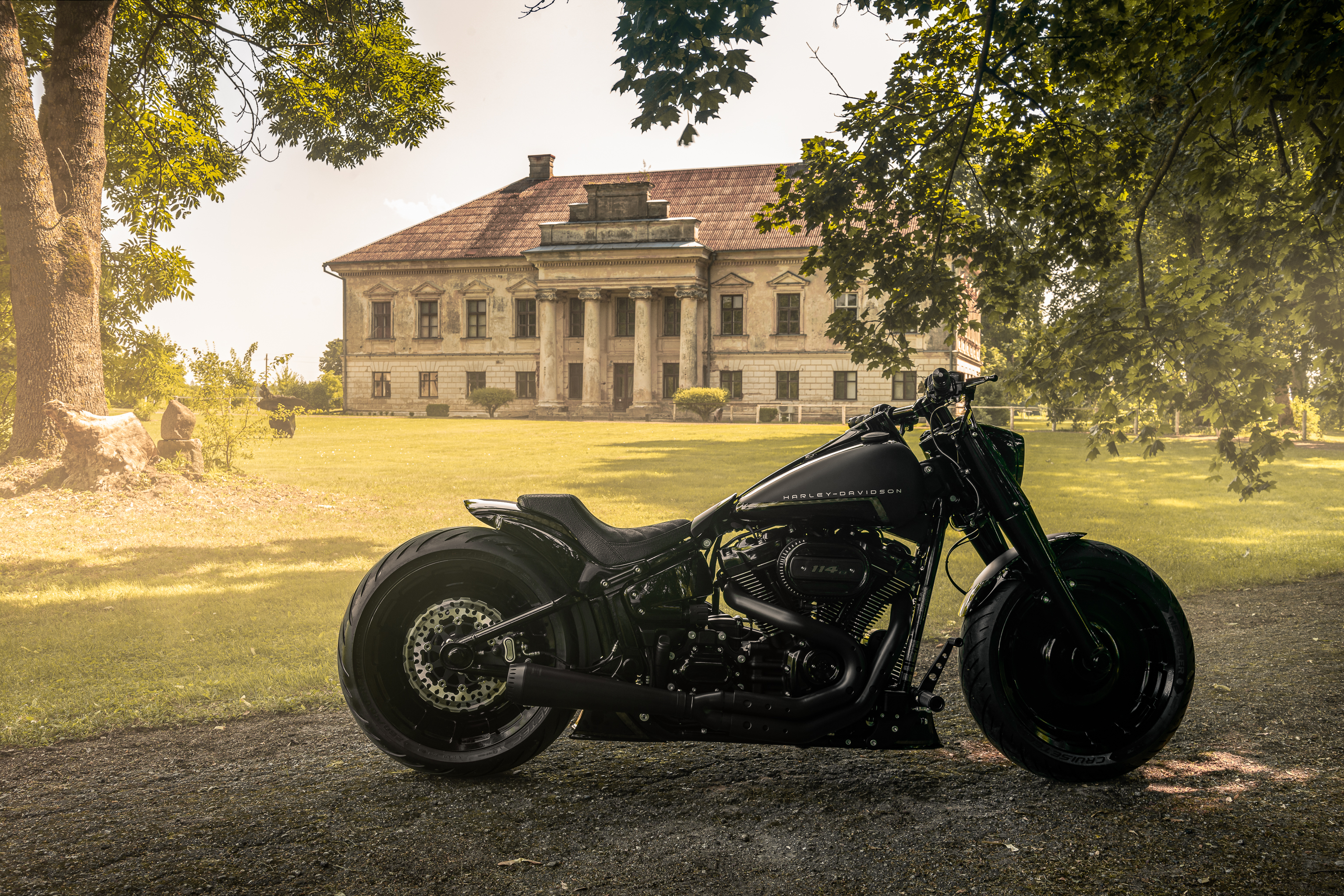 2018-2022 HARLEY-DAVIDSON BREAKOUT, FAT BOY, FXDR HECKFENDER-KIT "AVENGER"