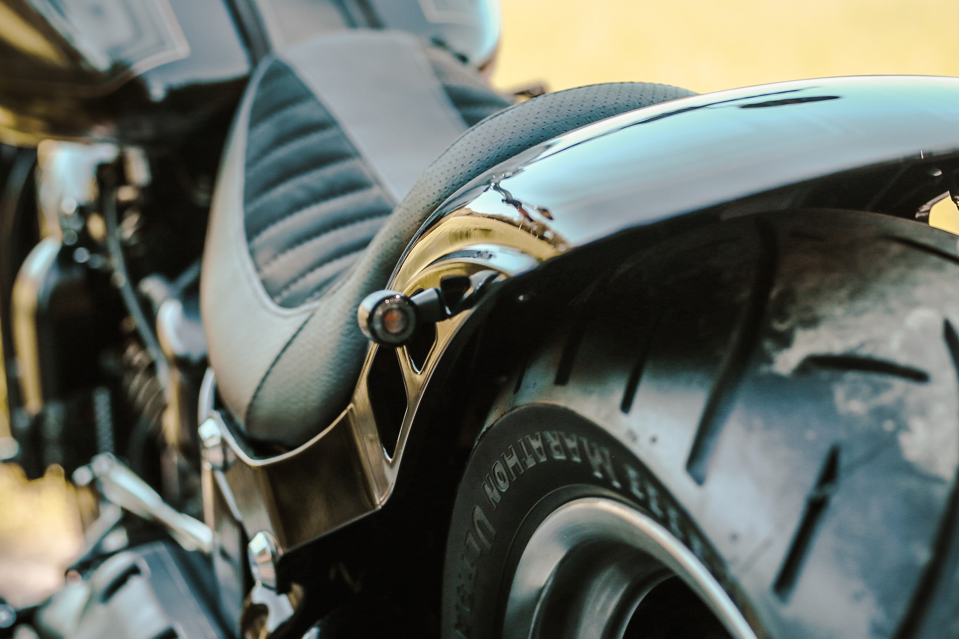 Highsider LED Rück-, Bremslicht, Blinker APOLLO BULLET für viele Harley Modelle