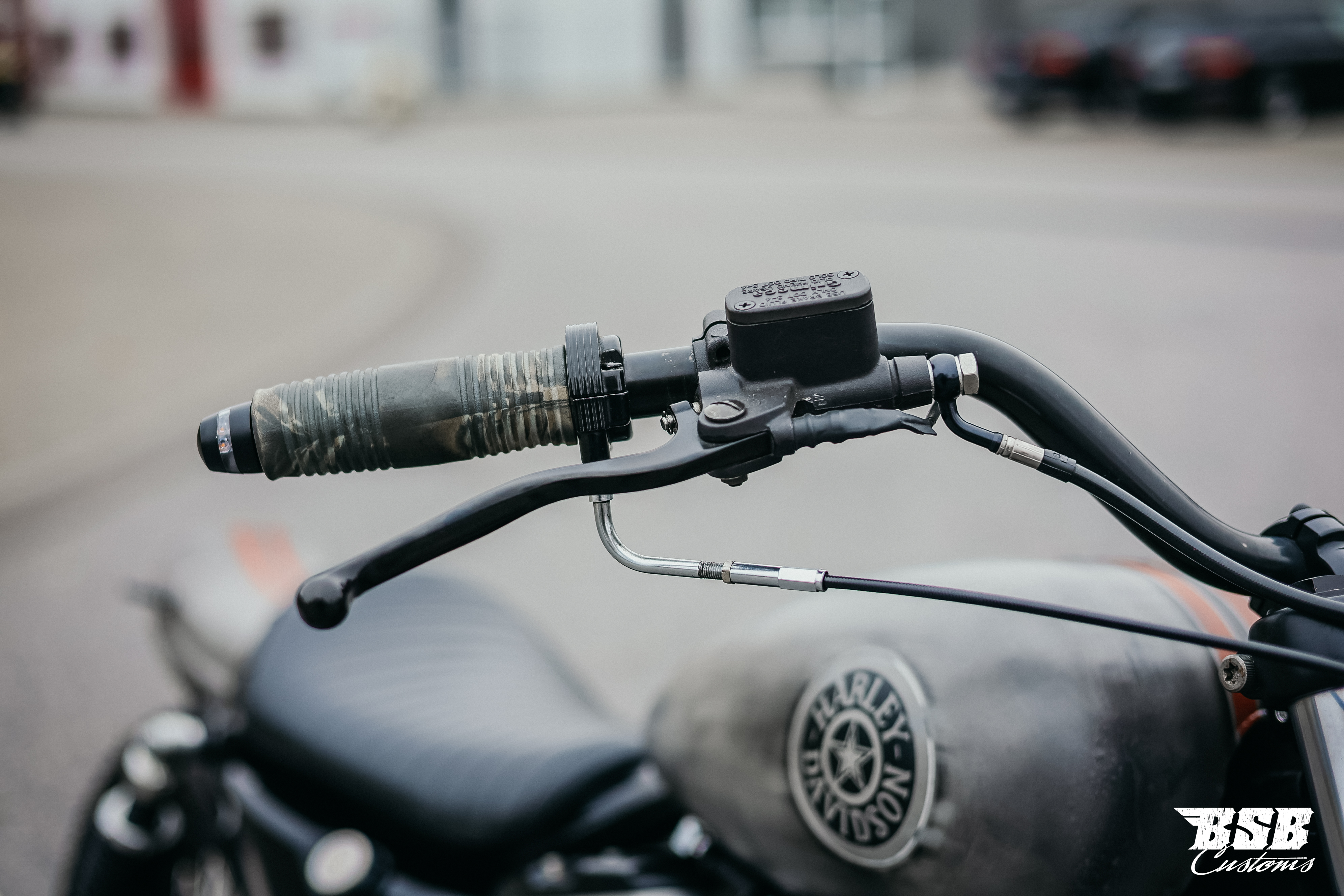 2001 Harley Davidson XL 883 mit Megaumbau und Leistungsteigerung auf 1200ccm 