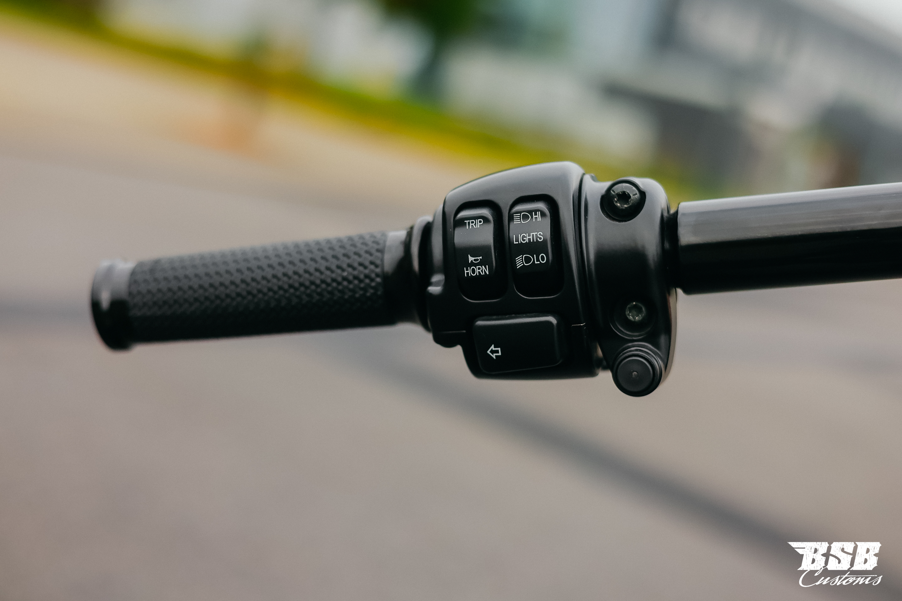 2011 Harley Davidson FLSTC Heritage Softail,viele Extras wie Jekil&Hyde / FAT SPOKE / Airbrush / Ape Hanger ...  Finanzierung möglich 