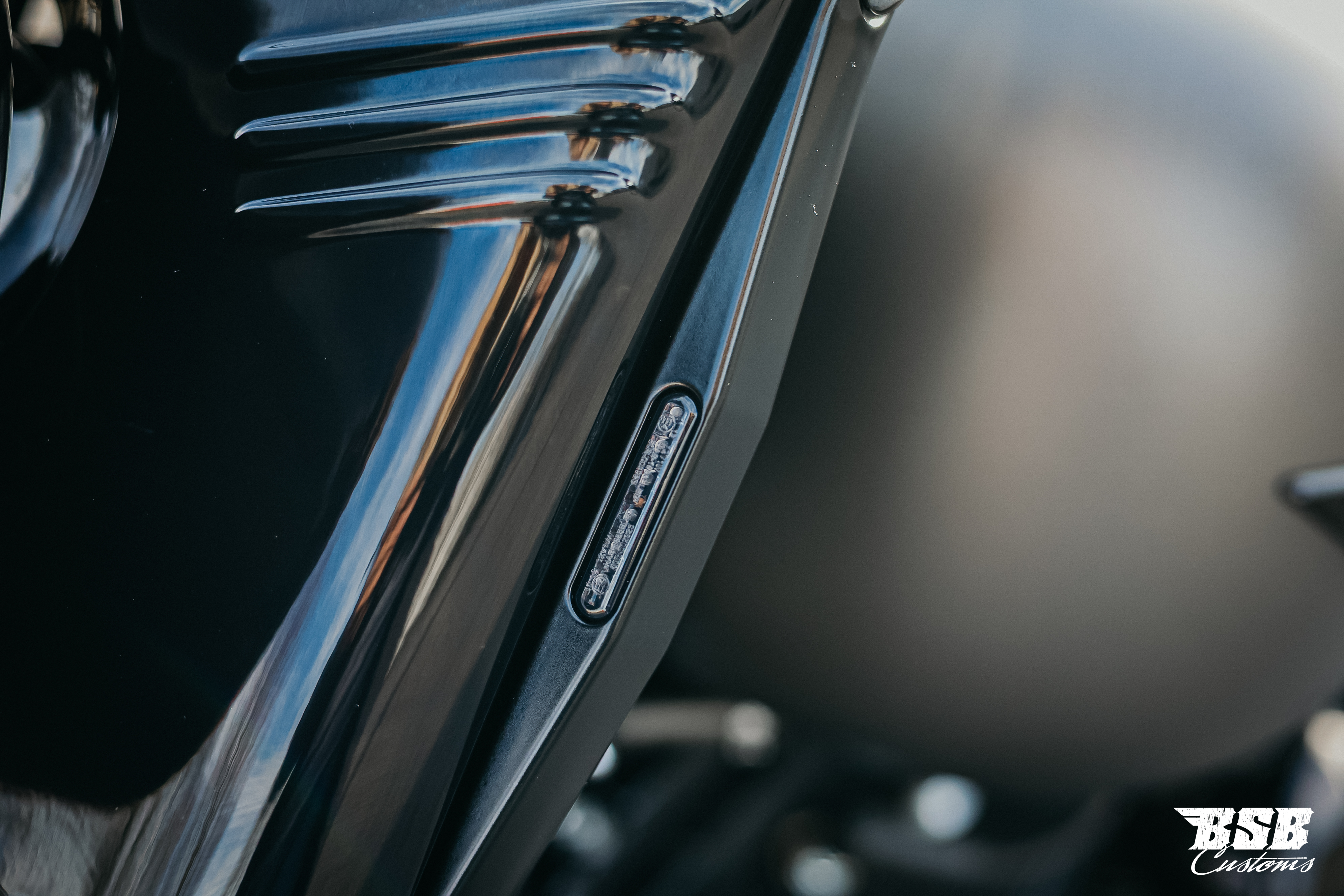 2014 Harley Davidson FLS Softail SLIM 103 CUI Mega-Umbau  ///  Finanzierung ab 3,99% möglich  ab 300 eur / mtl.