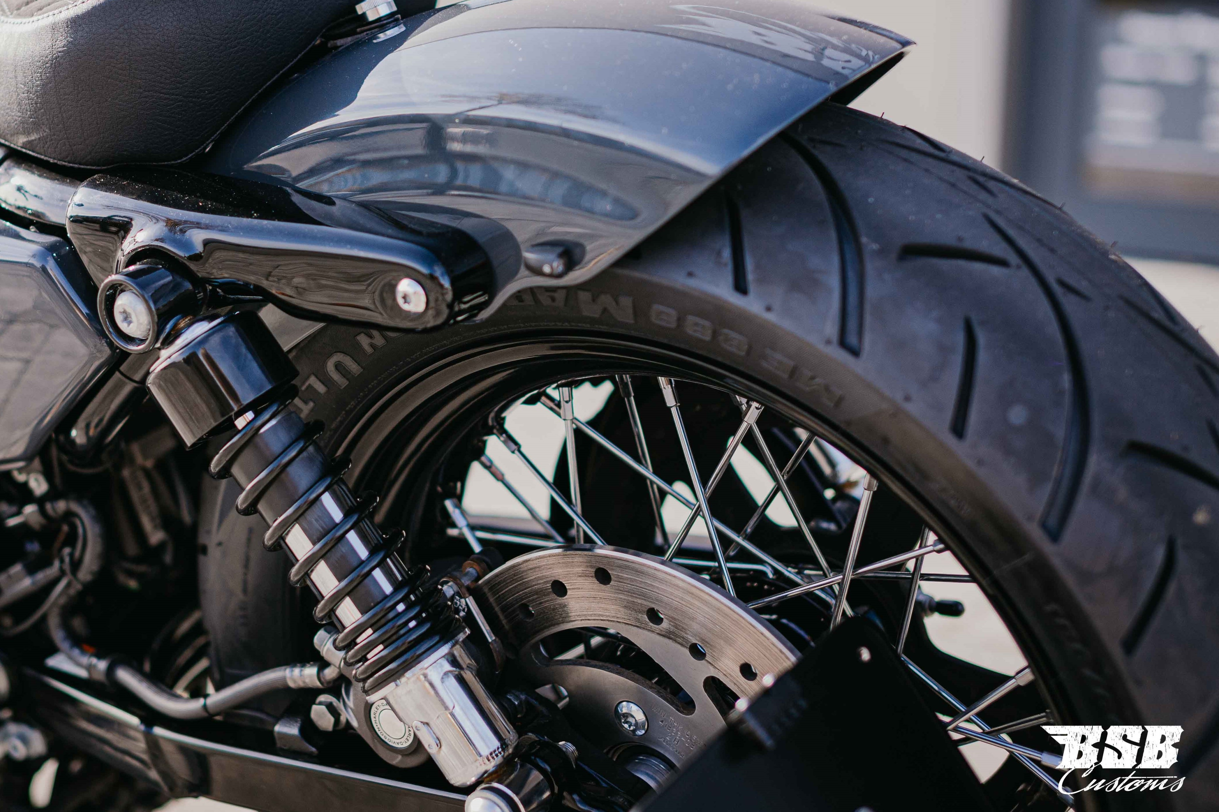 Fenderstruts cover Abdeckung für Sportster Forty Eight ab 2004 -2020