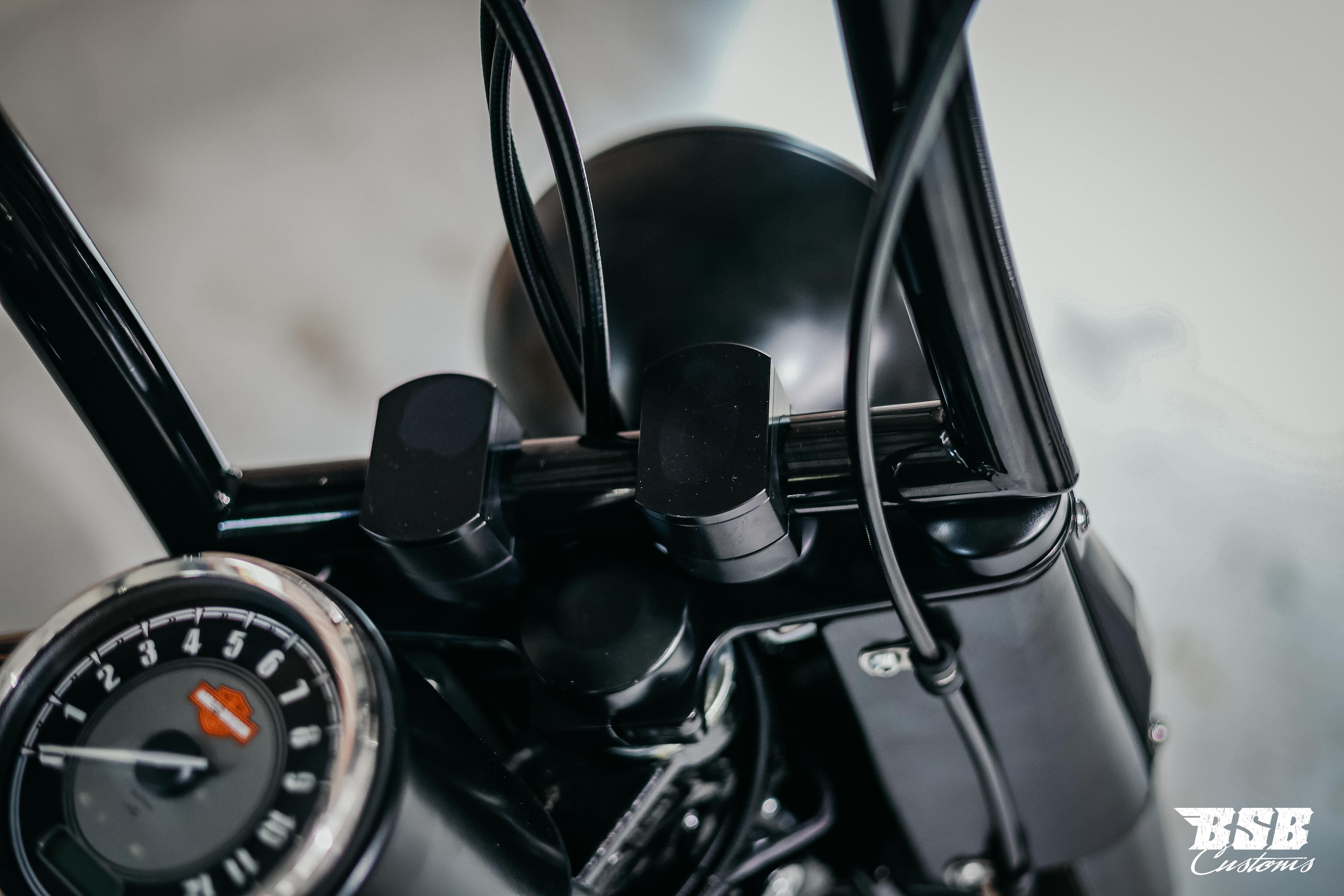 2011 Harley Davidson FLSTC Heritage Softail,viele Extras wie Jekil&Hyde / FAT SPOKE / Airbrush / Ape Hanger ...  Finanzierung möglich 