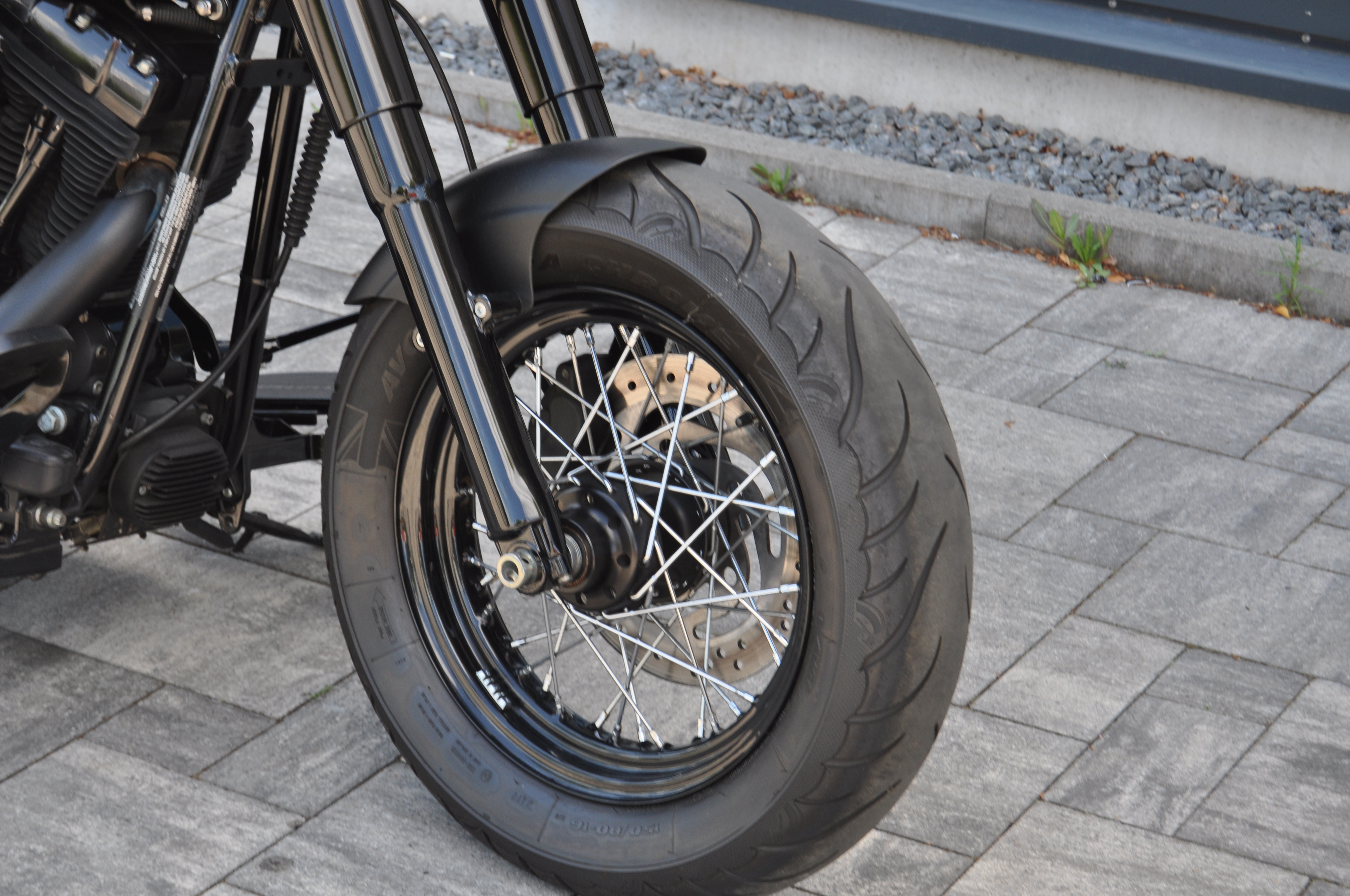 2012  Harley Davidson Softail SLIM  mit Mega Umbau 200 Hi-Reifen //  12 Monate Garantie 