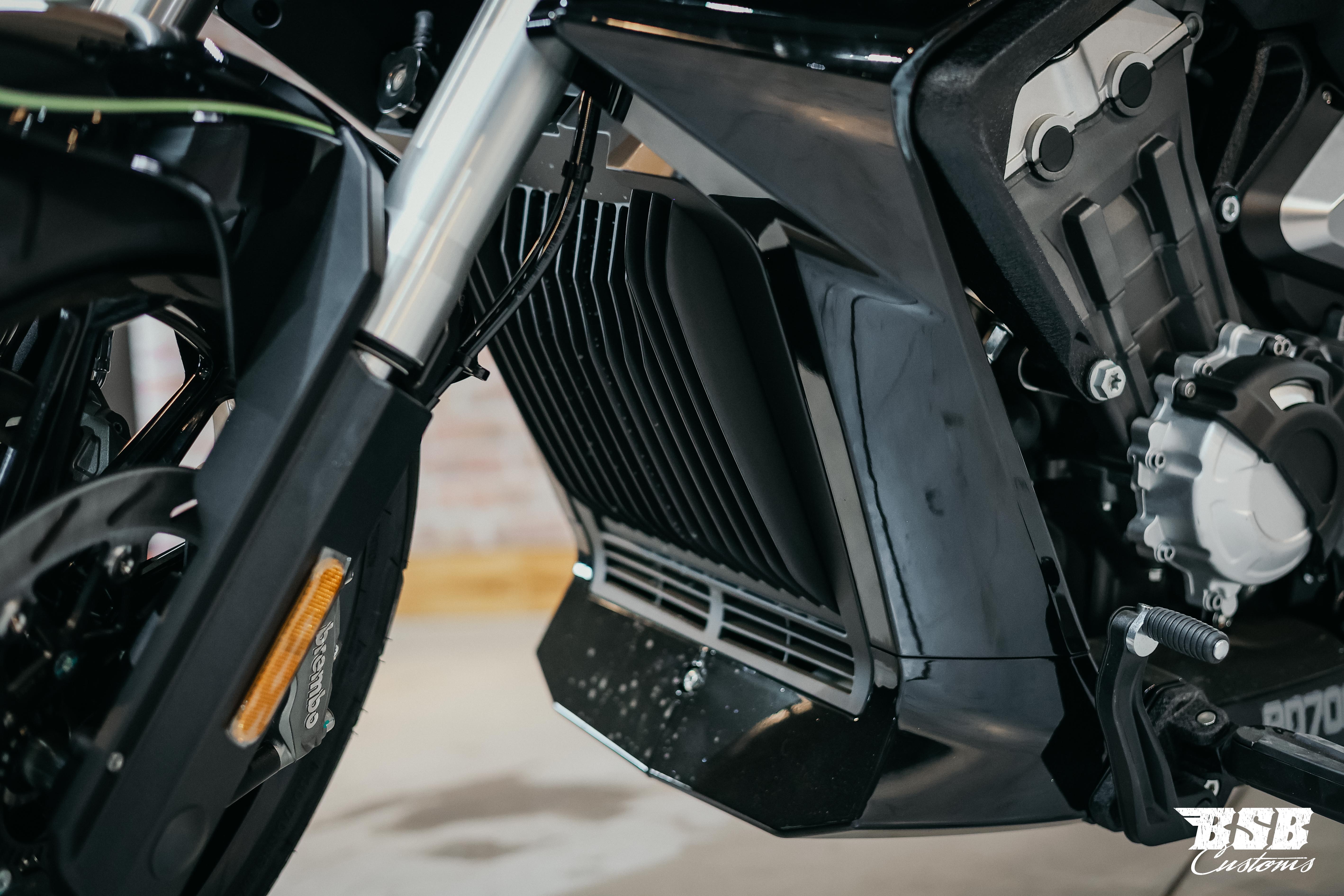 Benda LFC 700 – Der Power-Cruiser der Extraklasse 310-er Hi-Reifen, ABS / TFT/ Anti-Hopping Kupplung modifiziert by BSB Customs NEUFAHRZEUG!!! 