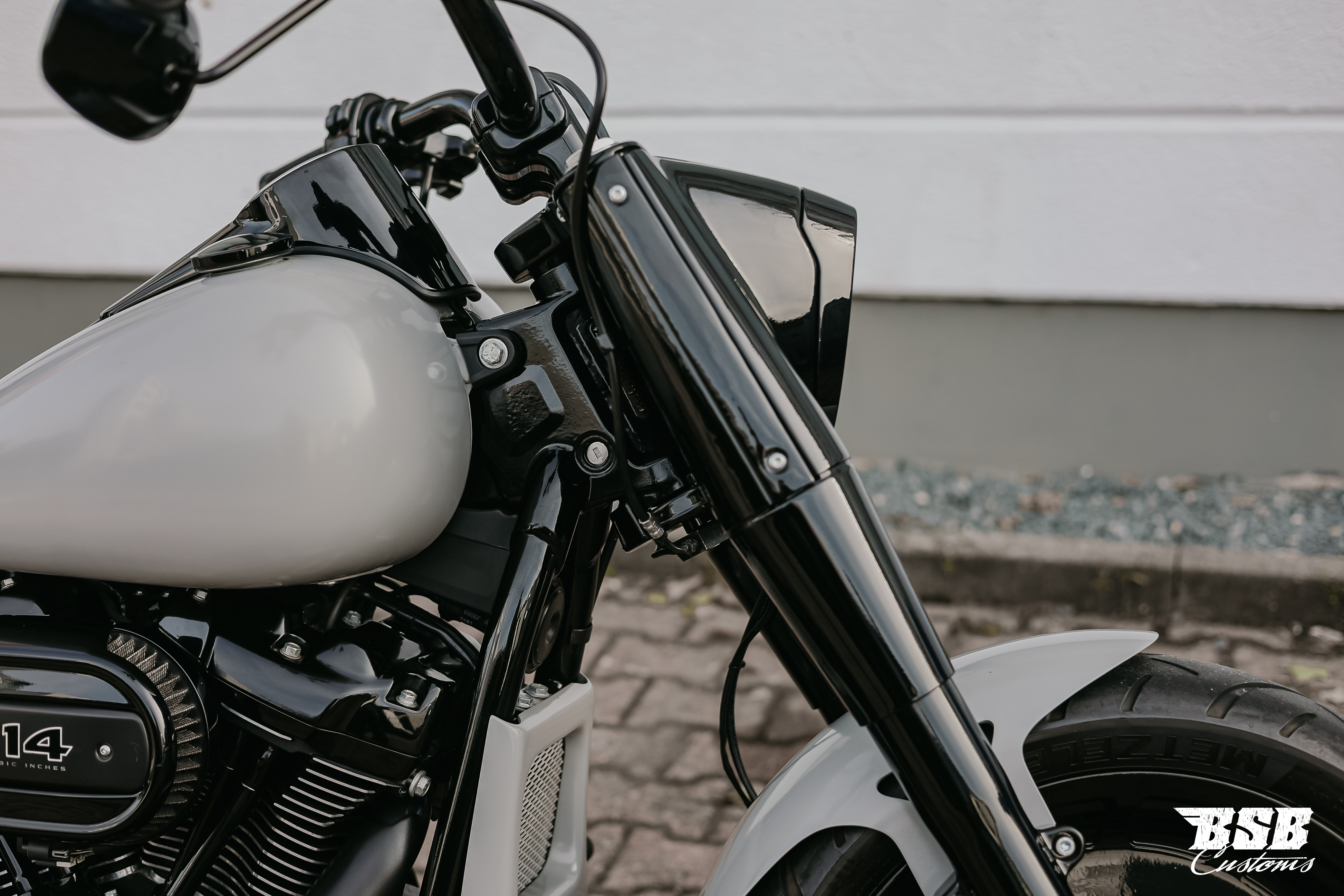 2018 Harley Davidson FAT BOY 107 CUI mit Umbau // Finanzierung ab 4,99% ohne Anzahlung möglich 