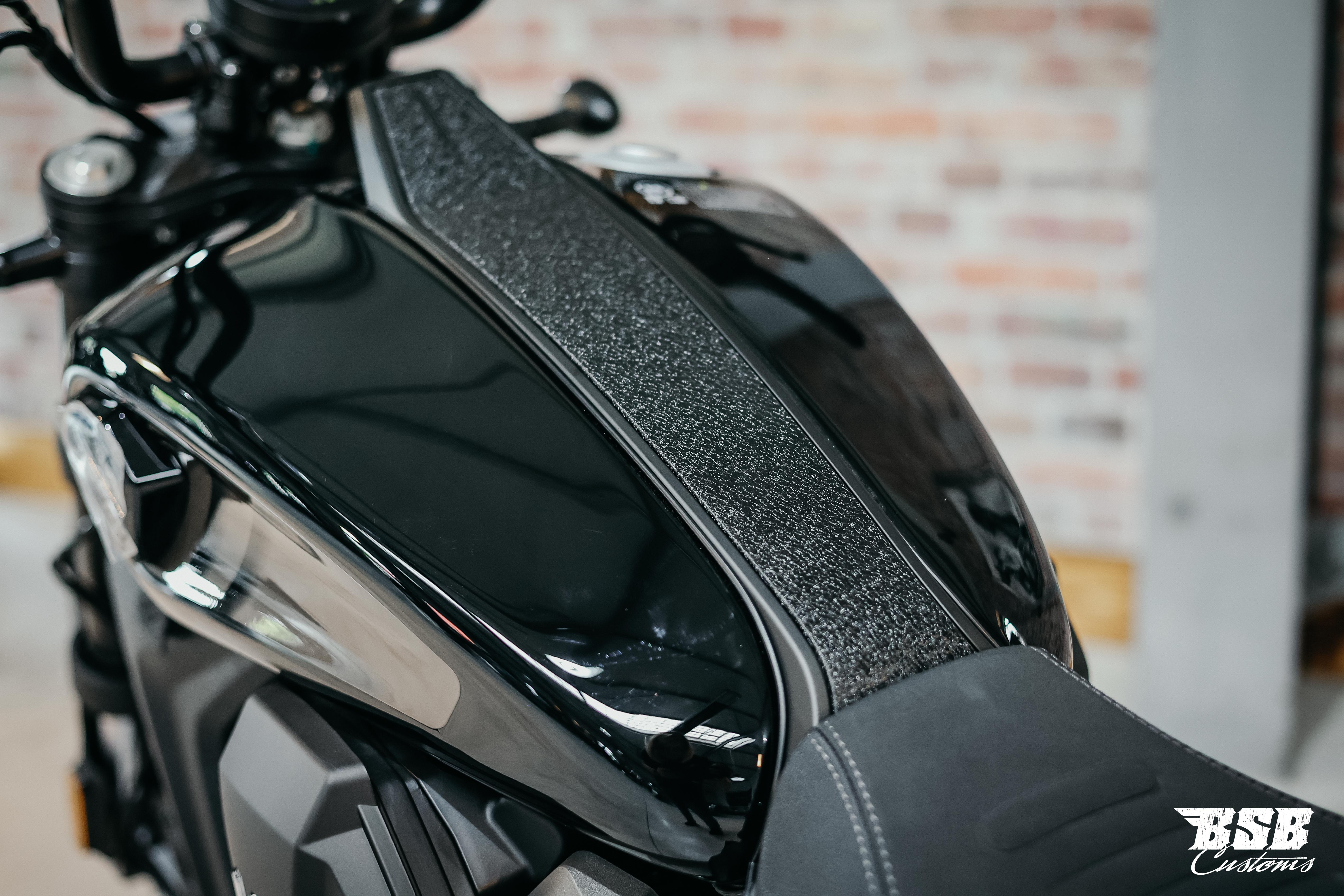 Benda Dark Flag 500 V4 - Bobber mit Stil & Power ABS/Zylinderabschaltung/Airride -modifiziert by BSB Customs NEUFAHRZEUG!!!