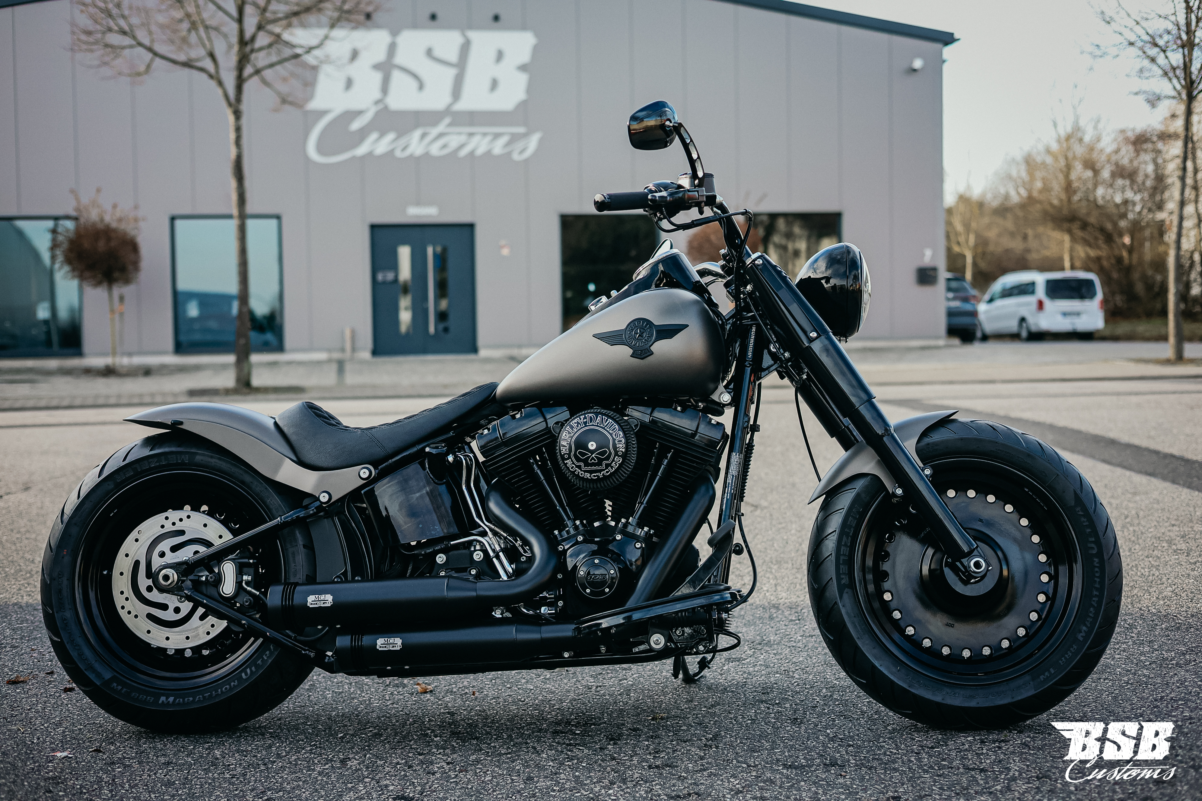 2014 Harley Davidson FLS Softail SLIM 103 CUI Mega-Umbau  ///  Finanzierung ab 3,99% möglich  ab 300 eur / mtl.