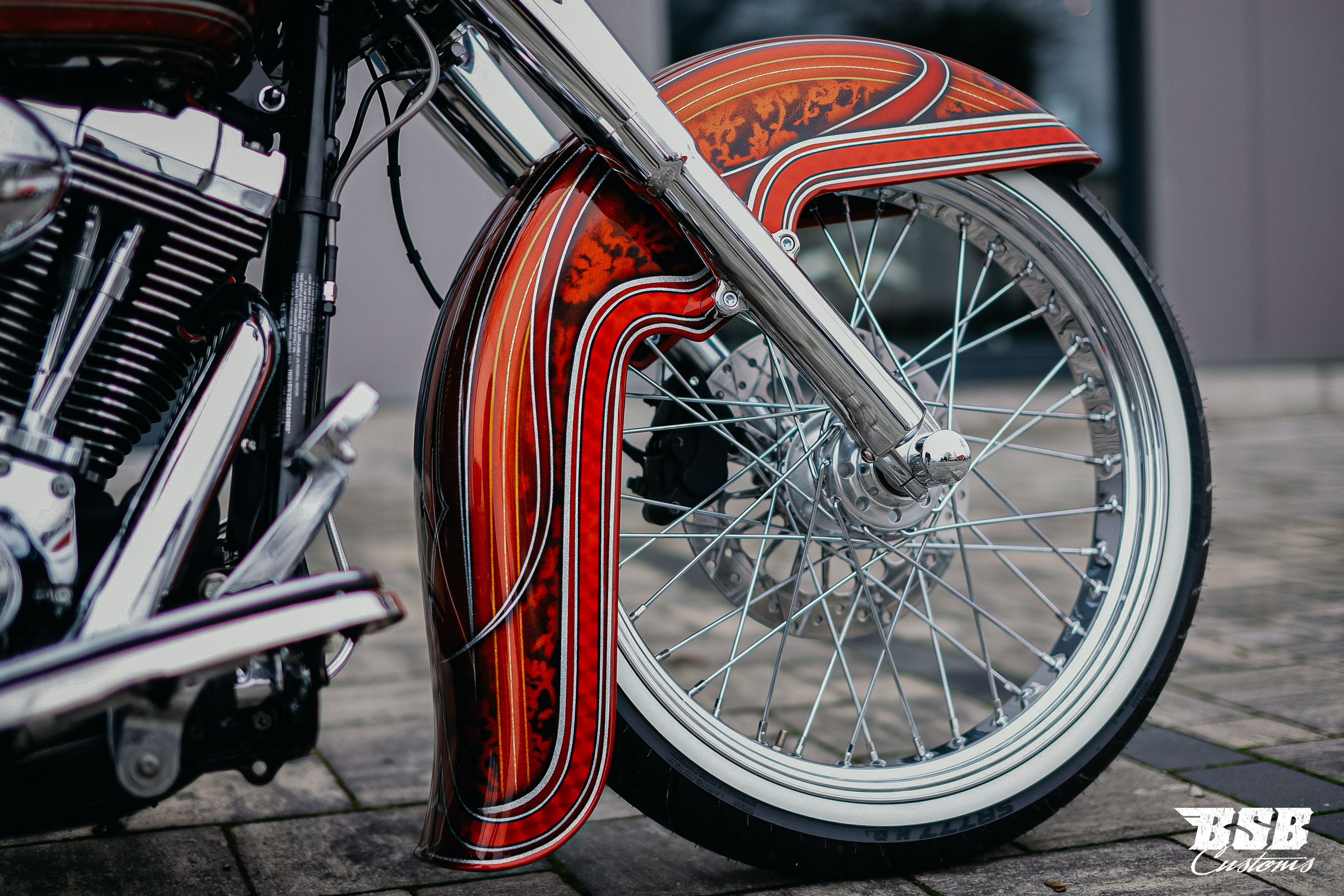 21" CHICANO EL DORADO  FRONTFENDER von Thunderbike für Harley-Davidson Softail Heritage FLHC/S & Deluxe FLDE ab 18