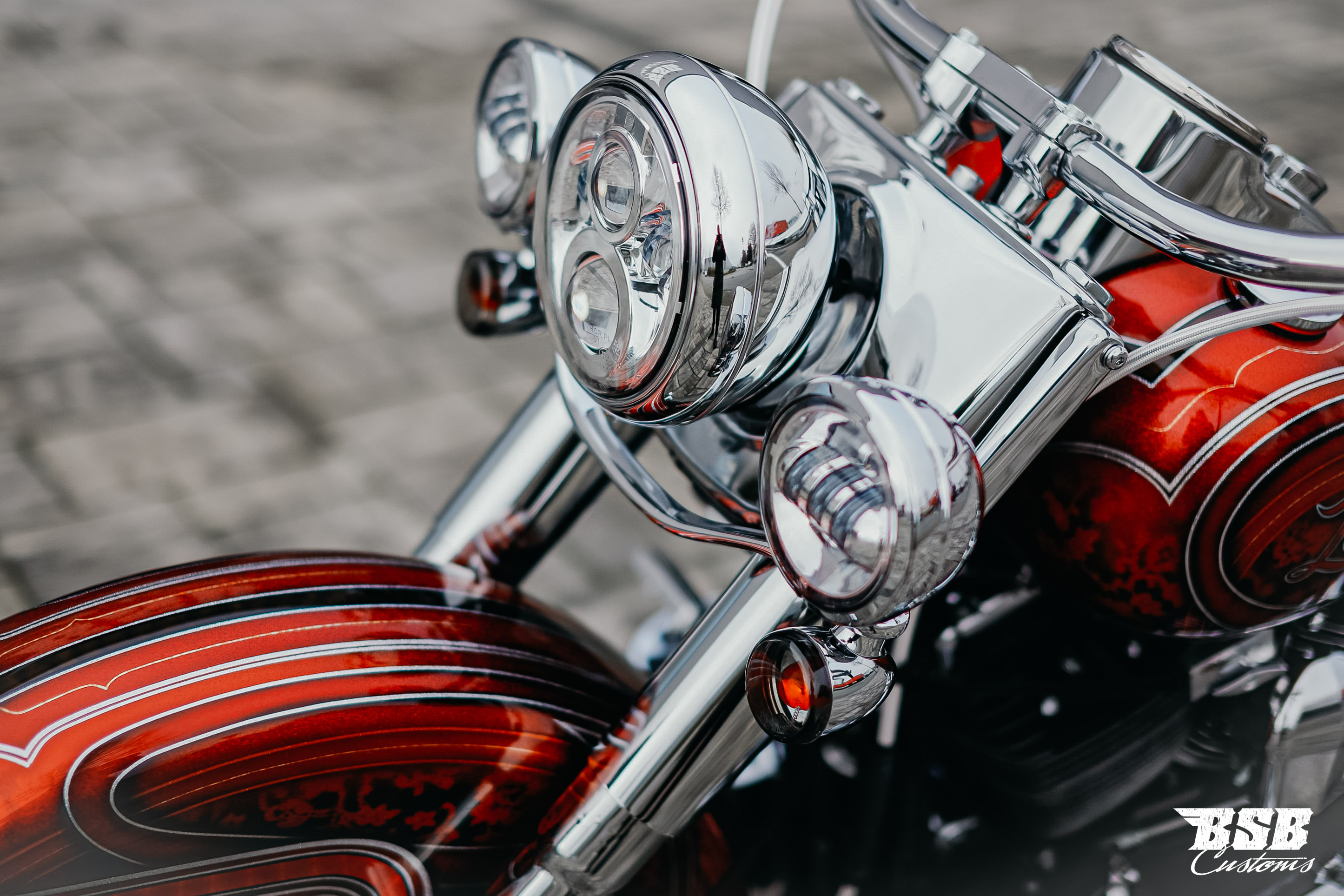 LED Zusatzscheinwerfer 4,5" (4) CHROME für alle Harley Davidson Softail & Touring sowie Indian Modelle LED Zusatzscheinwerfer 4,5" (4) CHROME für alle Harley Davidson Softail & Touring sowie Indian Modelle