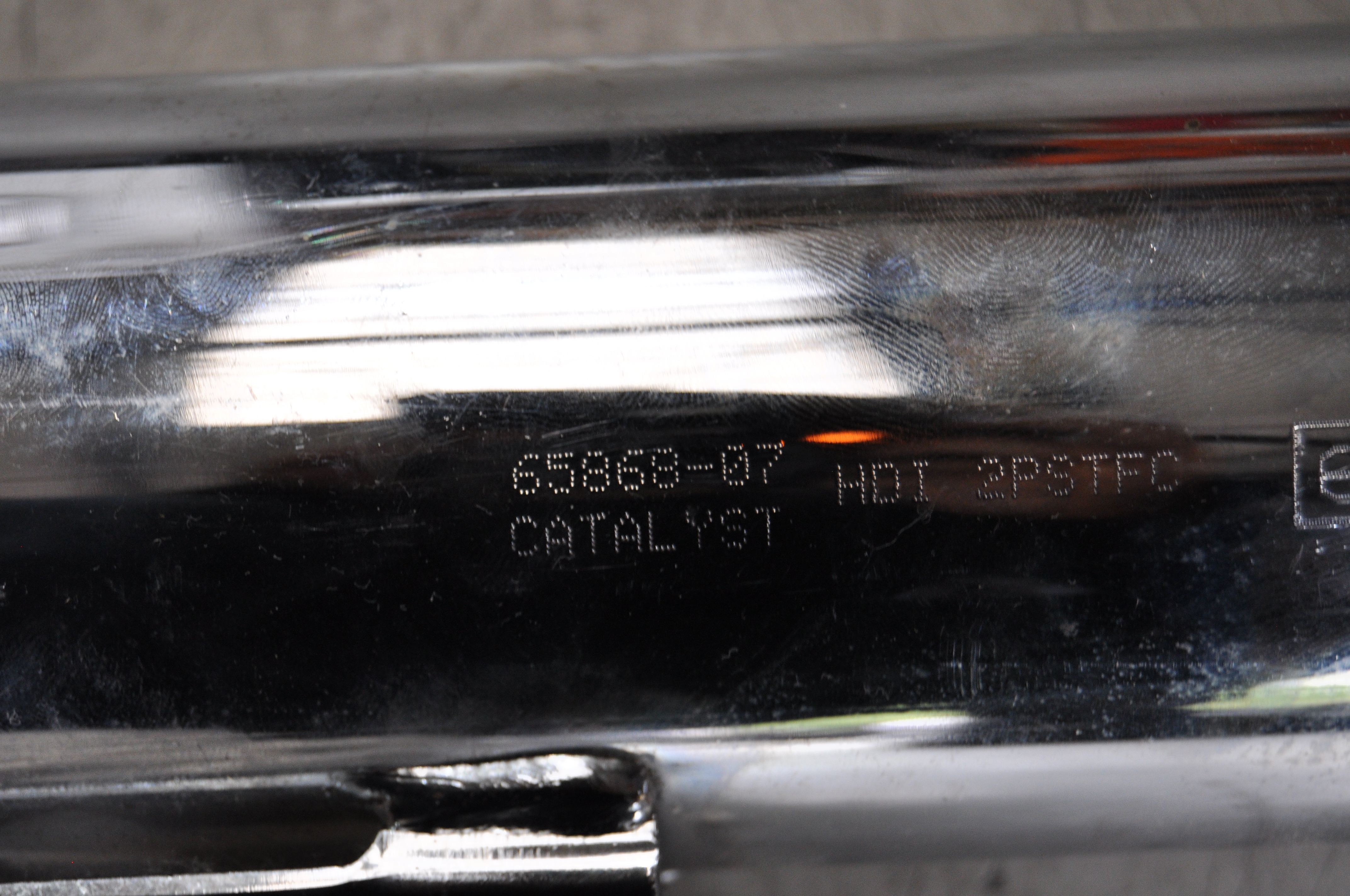 Harley-Davidson® Dyna Schalldämpfer 66025-06 E4 – Original Auspuff – FXE GM / GN / GP / GV / GX – gebraucht