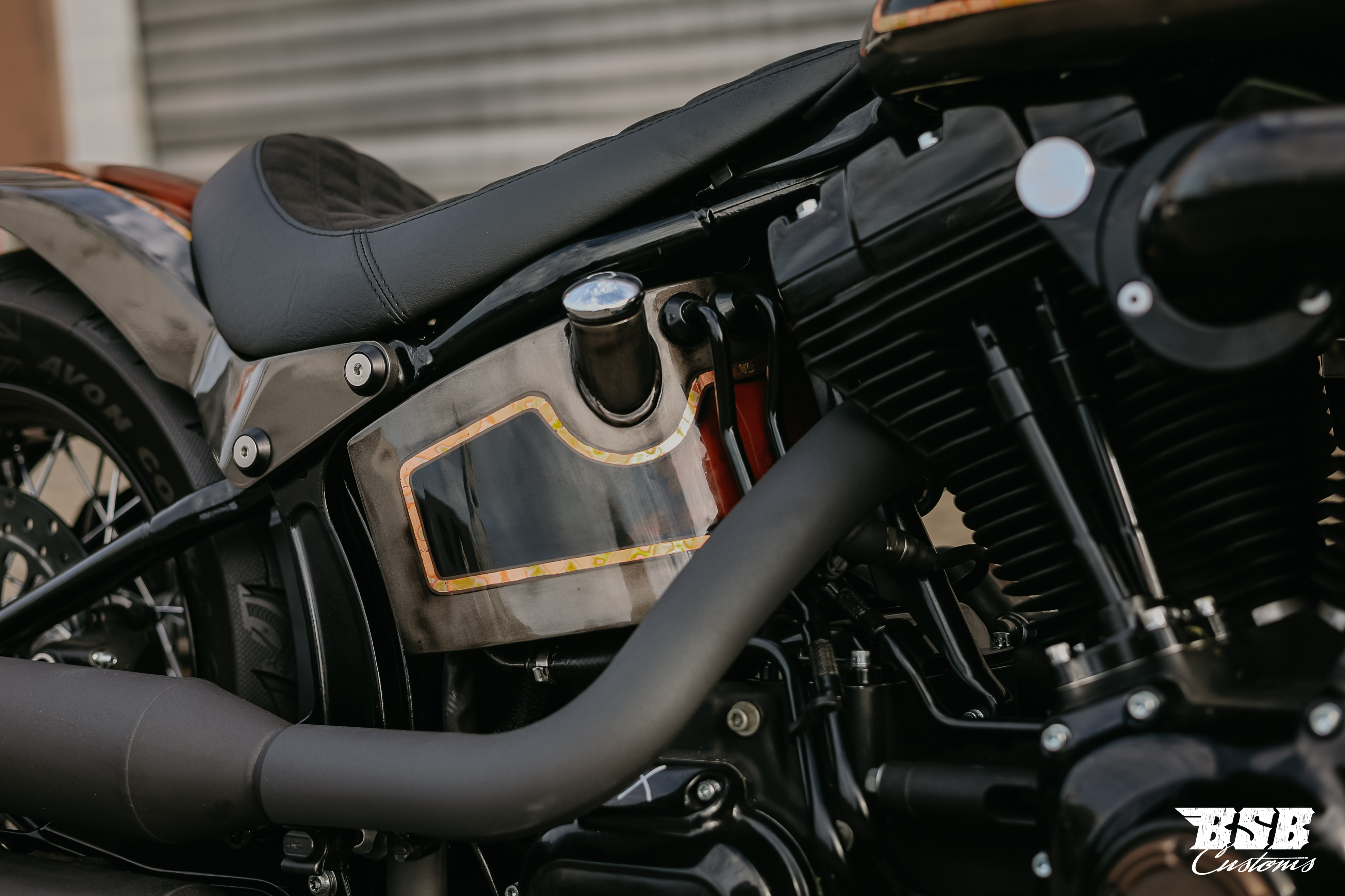 Harley-Davidson FLSB Cross Bones – letztes Baujahr | 5HD1 | 1. Hand |  exklusiver Custom-Umbau