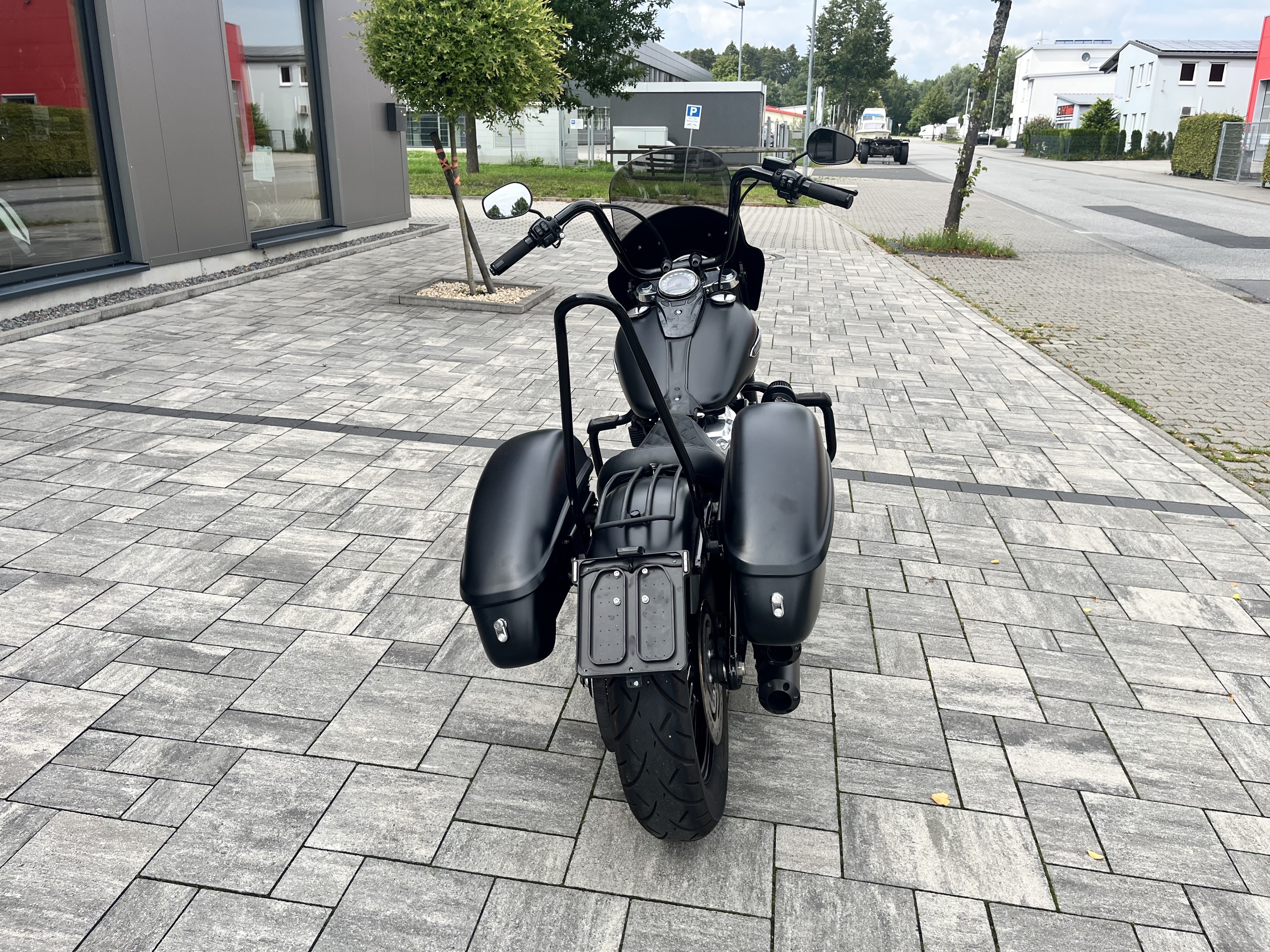 2017 Harley Davidson FLSL Softail Slim mit Jekill & Hyde Anlage 5HD1 + Garantie 2017 Harley Davidson FLSL Softail Slim mit Jekill & Hyde Anlage 5HD1 + Garantie