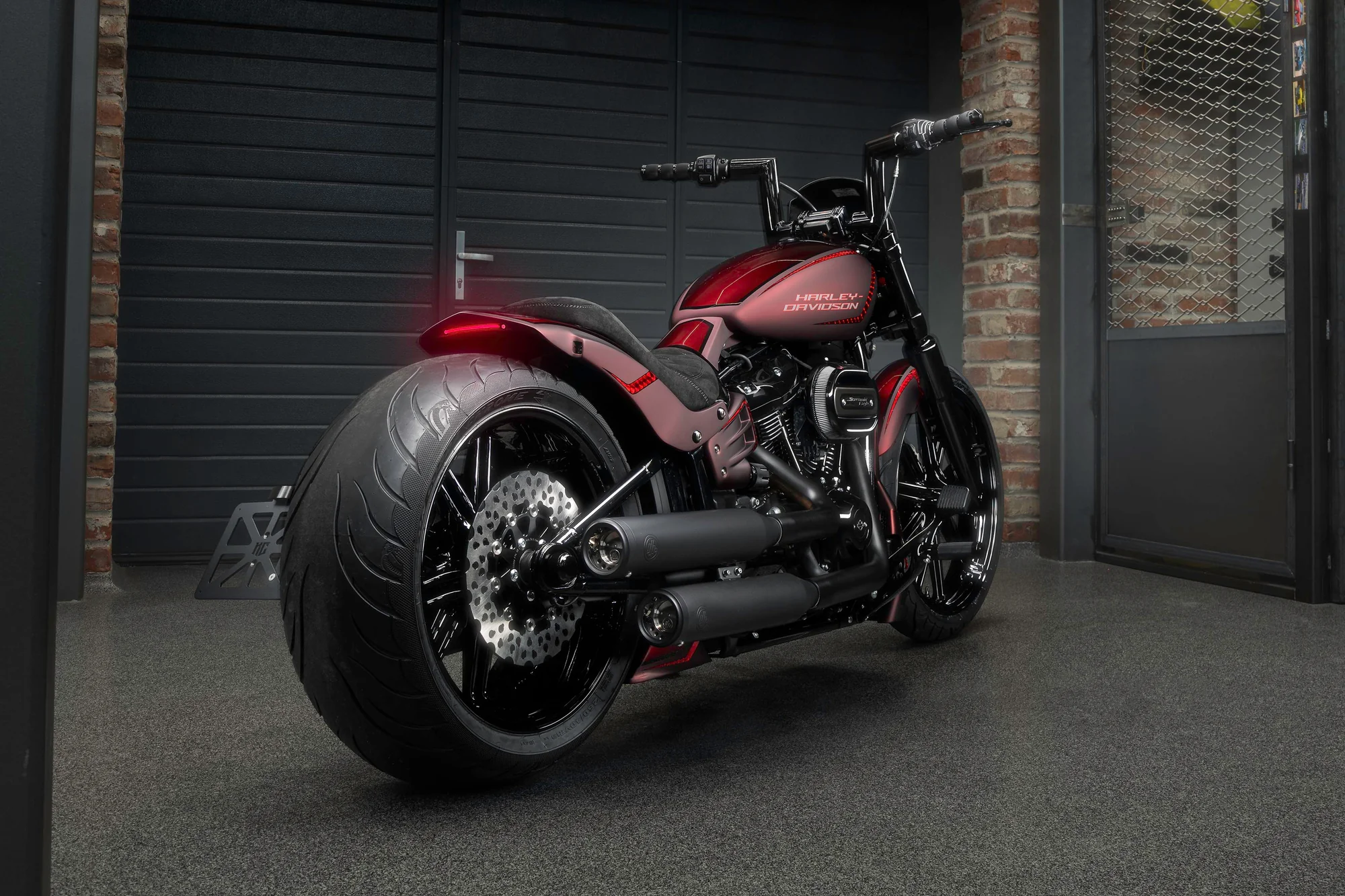 Harley-Davidson Softail 2025 - 2026 Monarch 2" Fat Bars – Lenker für Modelle mit 1-Zoll Risern
