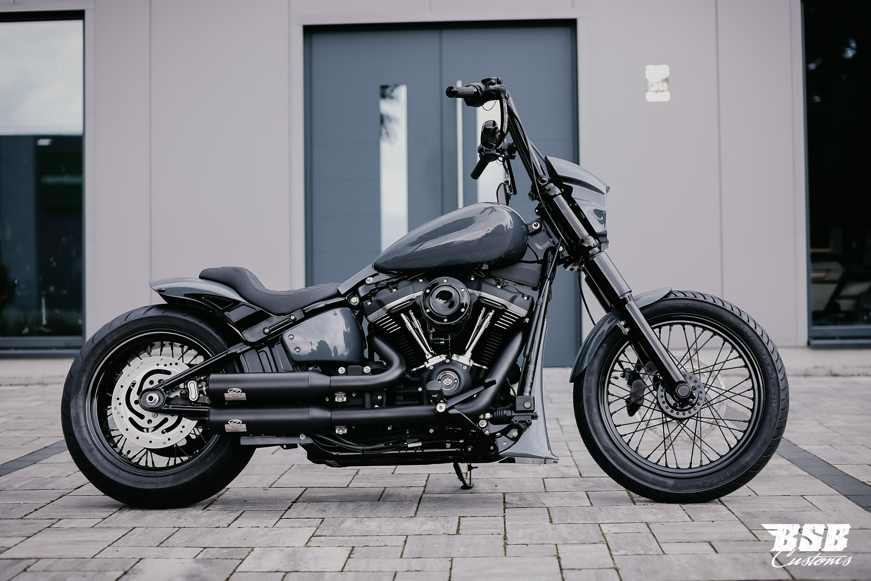 2018 FXBB Street BOB by BSB Customs + Jekill&Hyde + 12 Monate Garantie // Finazierung ab 5,99%