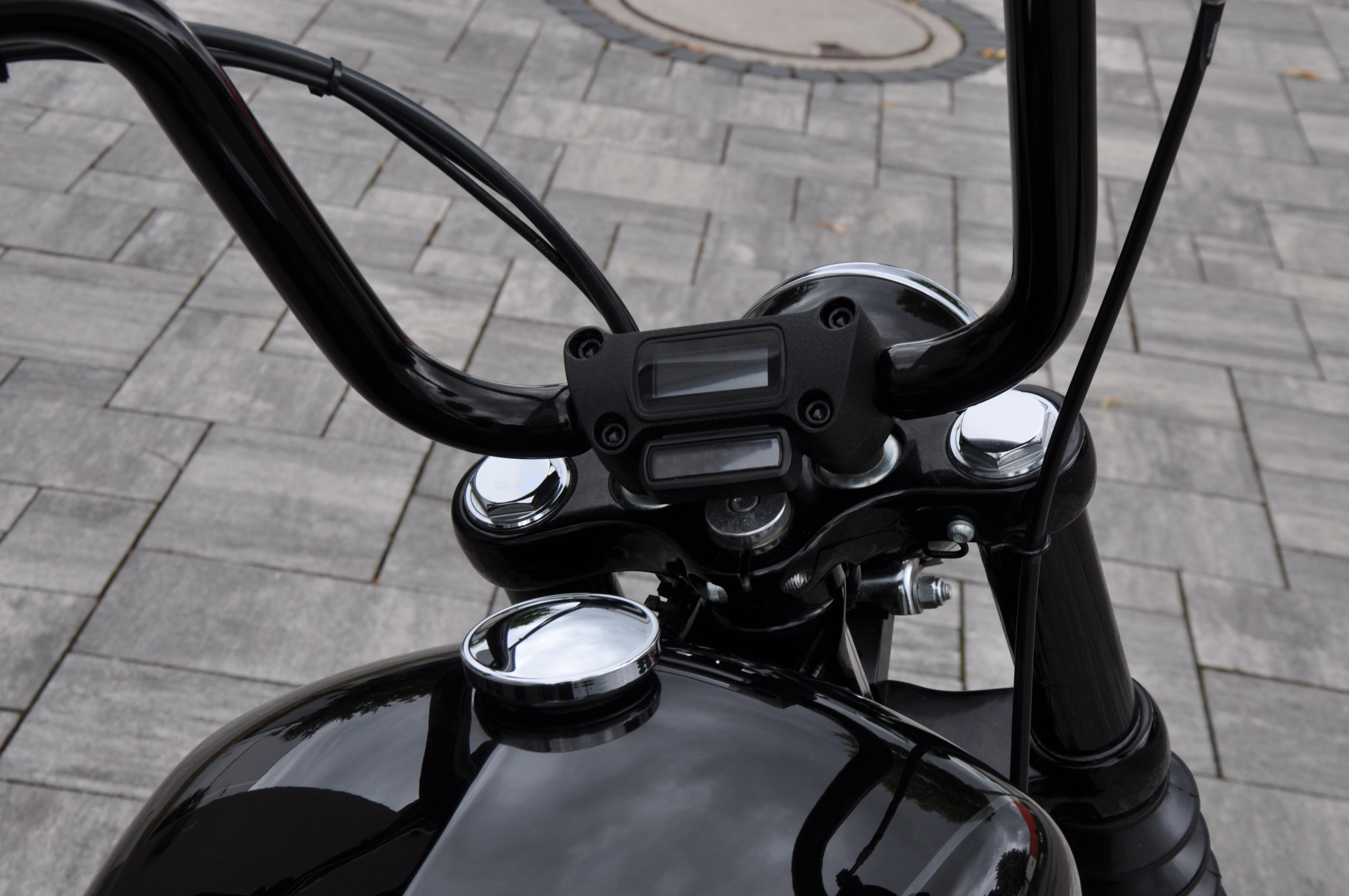 DSC_0467GSt5YeCbjZCT9 2019 FXBB Softail Street Bob M8,107 CUI Jekill Anlage, Griffheizung, Ricks Hebel