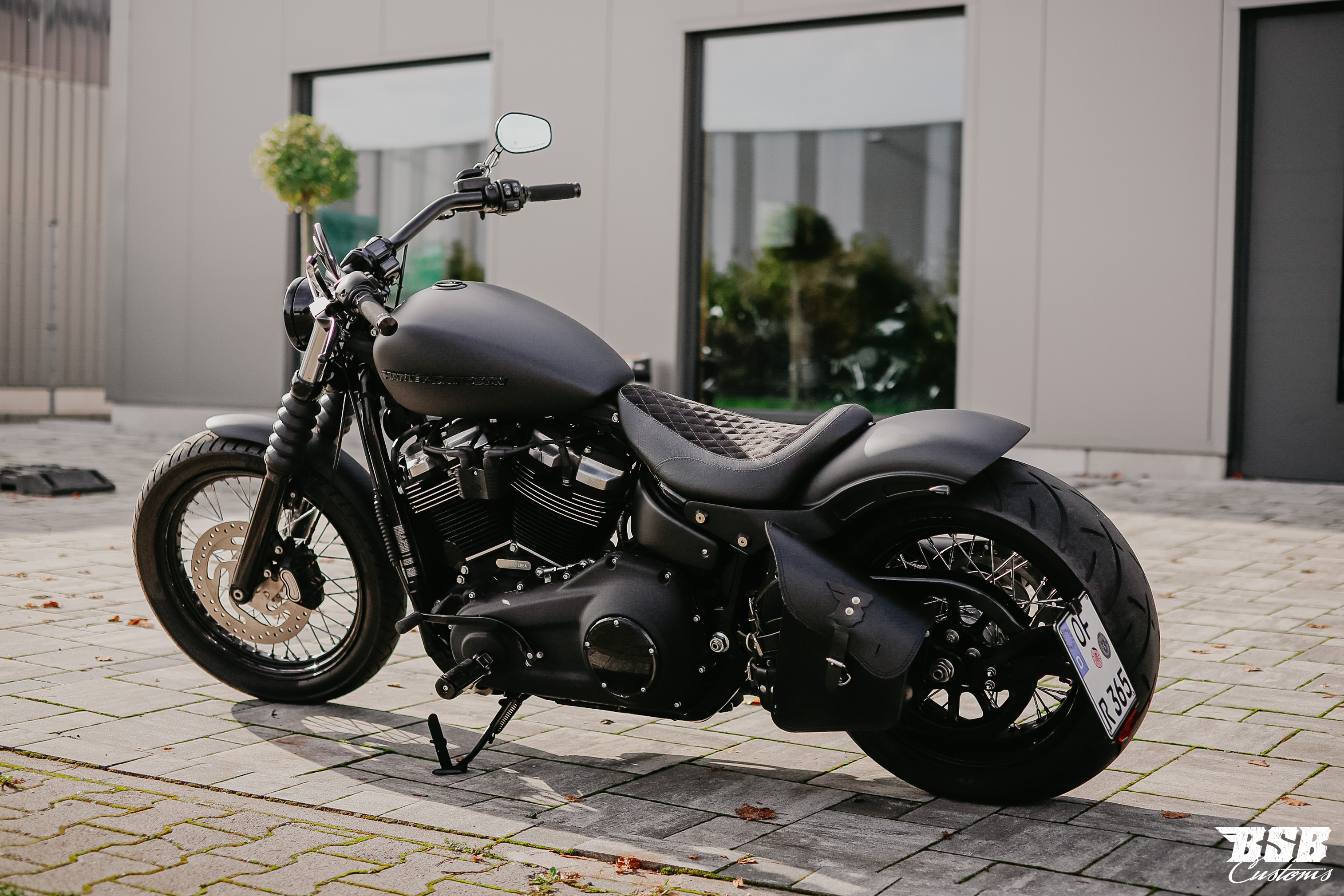 2020 Harley Davidson FXBB Softail Milwaukee-Eight mit 200 Umbau/ Jekill&Hyde + Garantie