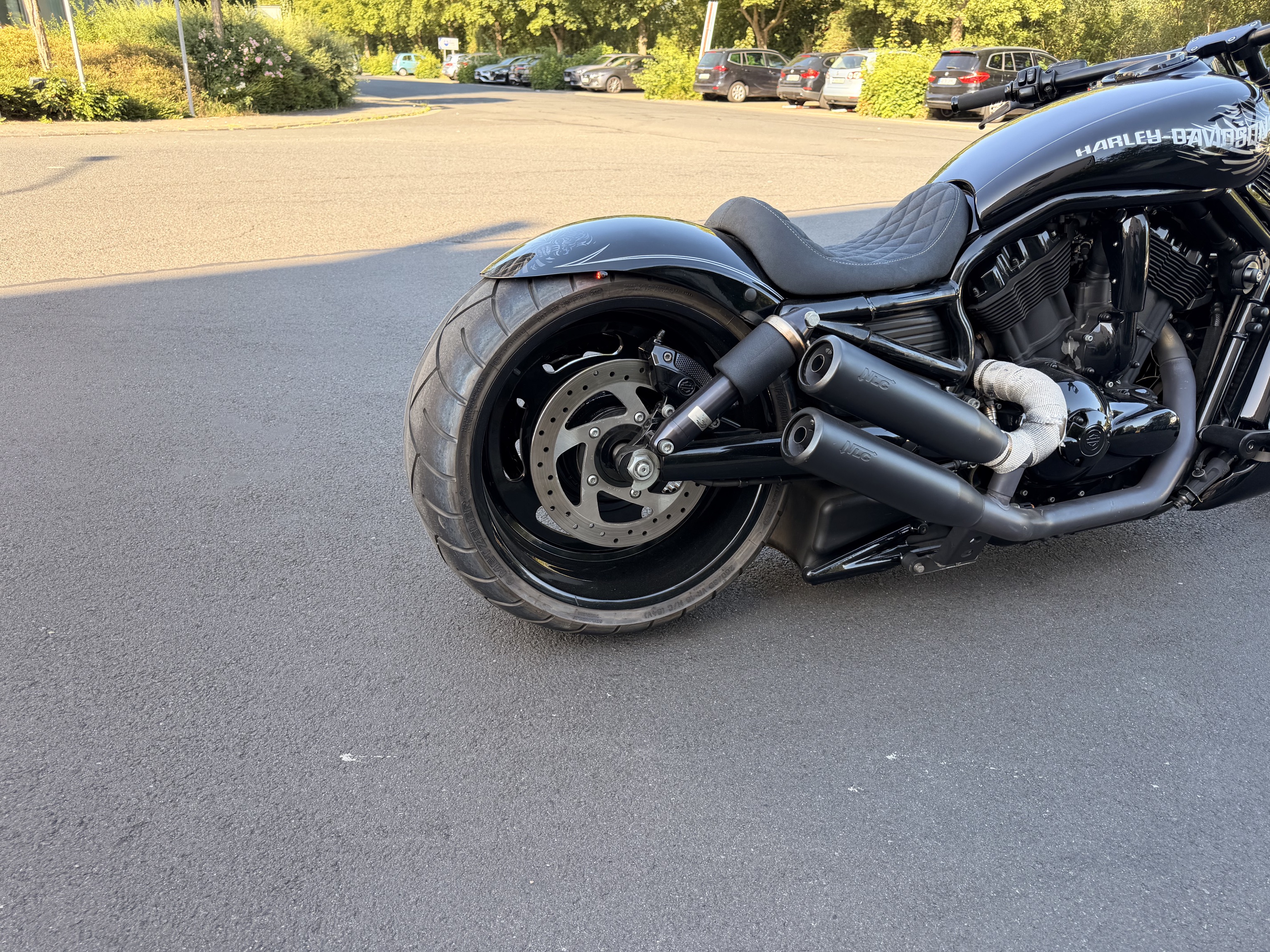 2008 Harley Davidson V-ROD edler Umbau 280-er,  NLC Anlage, Airride und vieles mehr .. ab 300 EUR finanzieren 