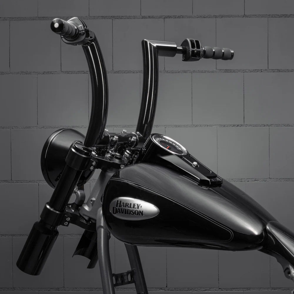 Harley-Davidson Softail 2025 Monarch 2" Fat Bars – Lenker für Modelle mit 1-Zoll Risern