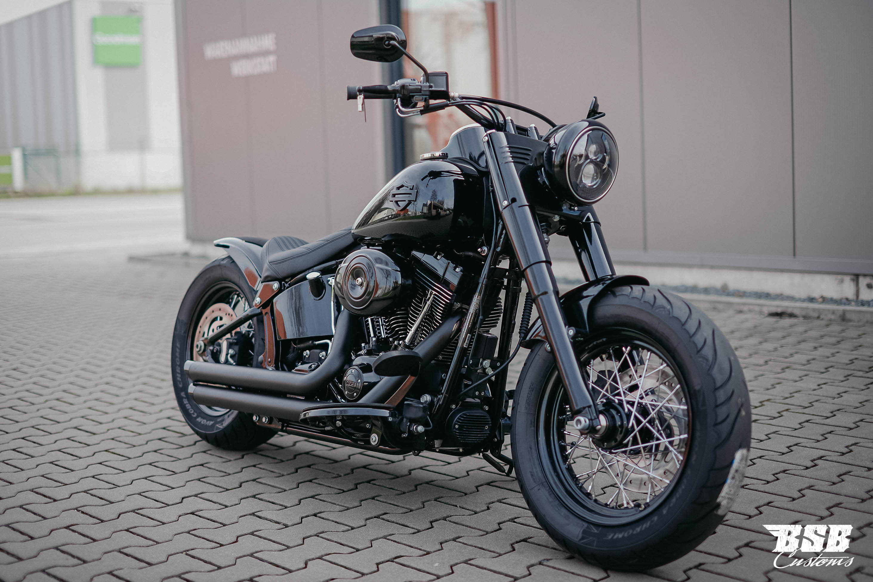 2014 Harley Davidson Heritage Softail 200 Umbau mit ABS  Top Zustand Finanzierung ab 5,99% möglich 