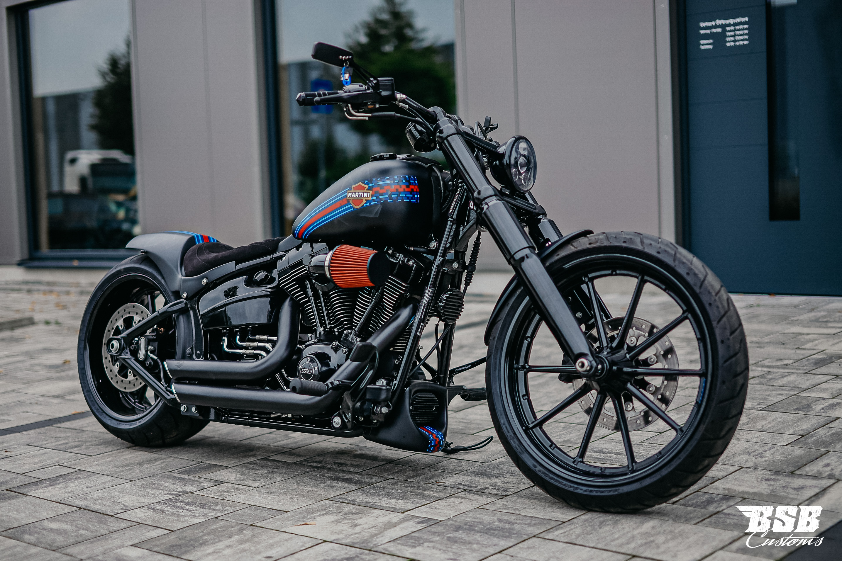 2013 FXSB Softail Breakout viele Extras Airbrushlackierung Top Zustand (ab 338,- EUR finanzieren)