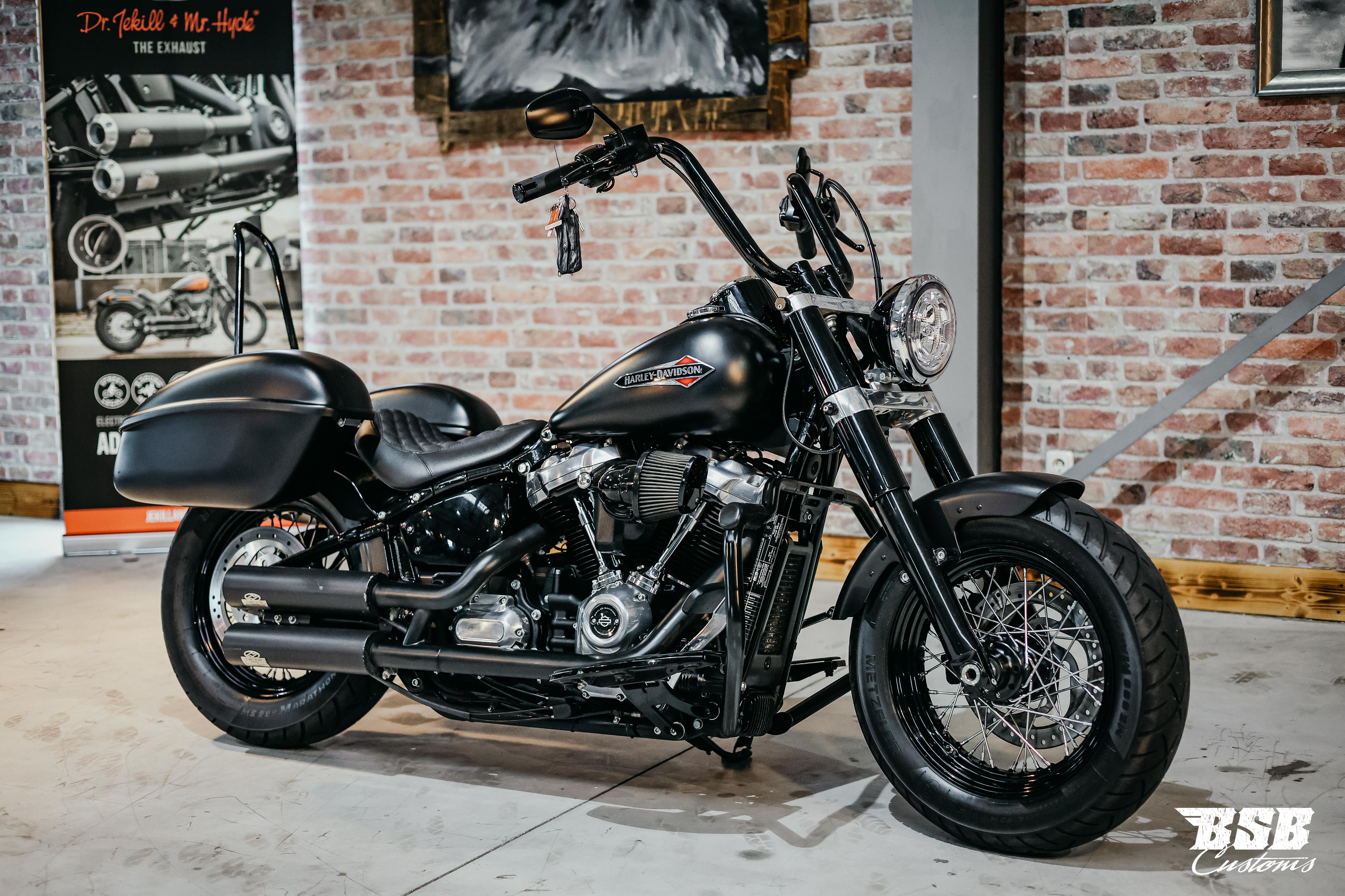 Harley Davidson FLSL Softail Slim M8 107 | Jekill & Hyde | Garantie ...  Finanzierung ab 5,99% möglich 