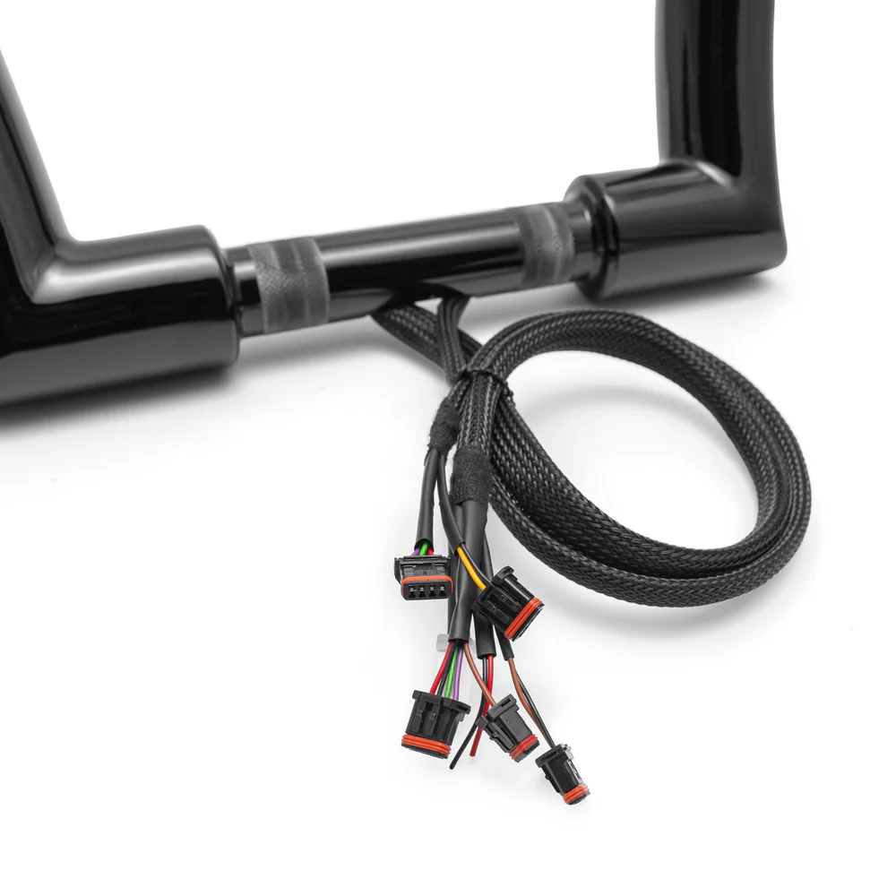 „Rückenschonender“ T-Bar Mega-Lenker mit geneigter Lenksäule (mit optionalem Stealth-Speedometer)