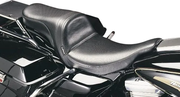 Daytona 2-Up Seat – passend für Harley-Davidson FLH/FLT Modelle 2002–2007