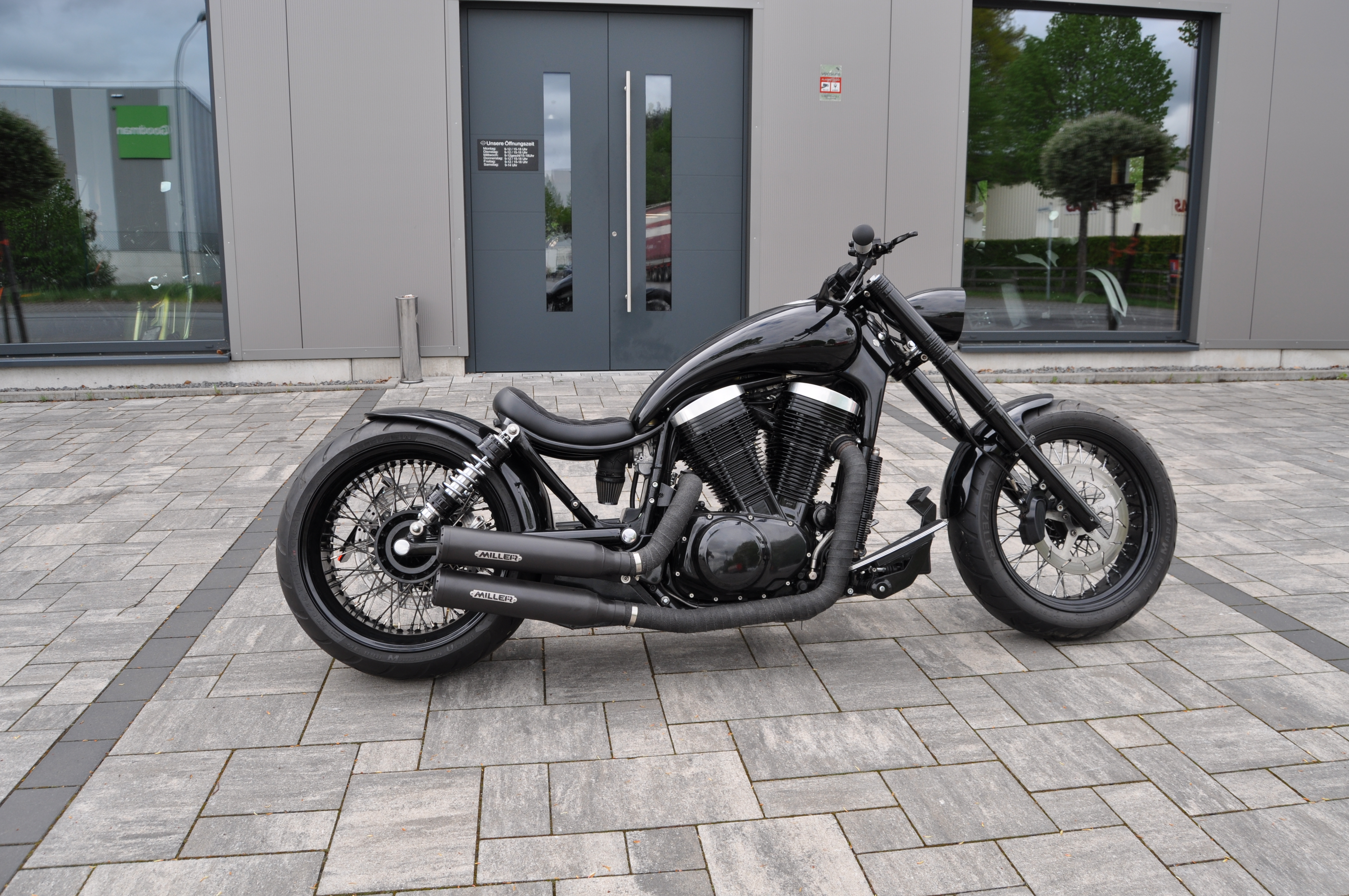 94`Suzuki VS 1400 Intruder  Mega Umbau mit 280er Reifen, Thunderbike Custom Parts sehr viele Extras   + 12 Monate Garantie 