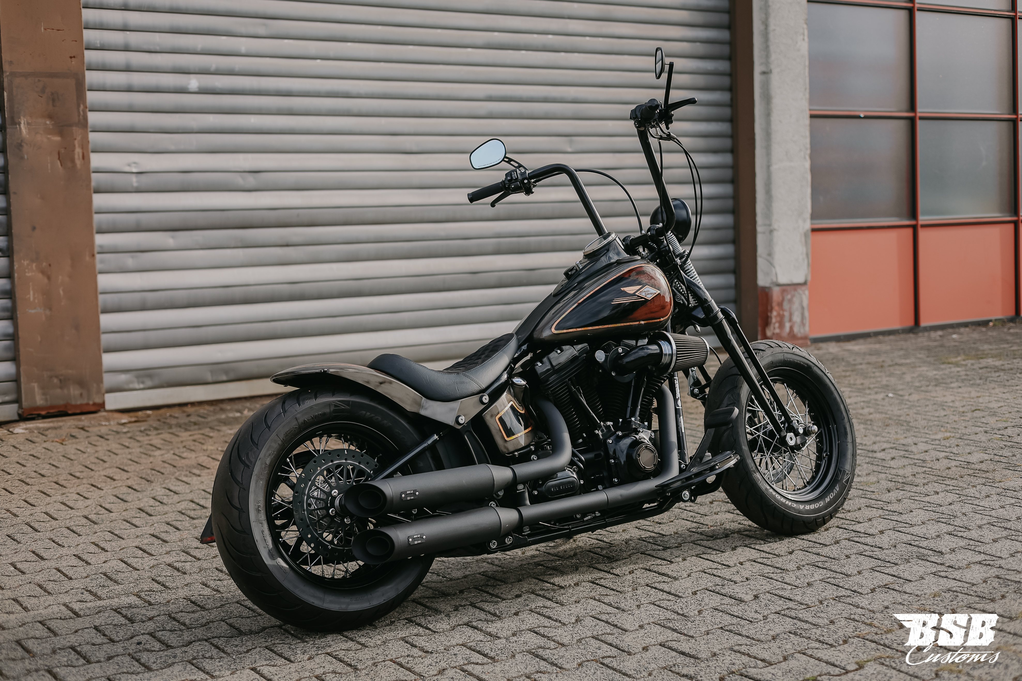Harley-Davidson FLSB Cross Bones – letztes Baujahr | 5HD1 | 1. Hand |  exklusiver Custom-Umbau