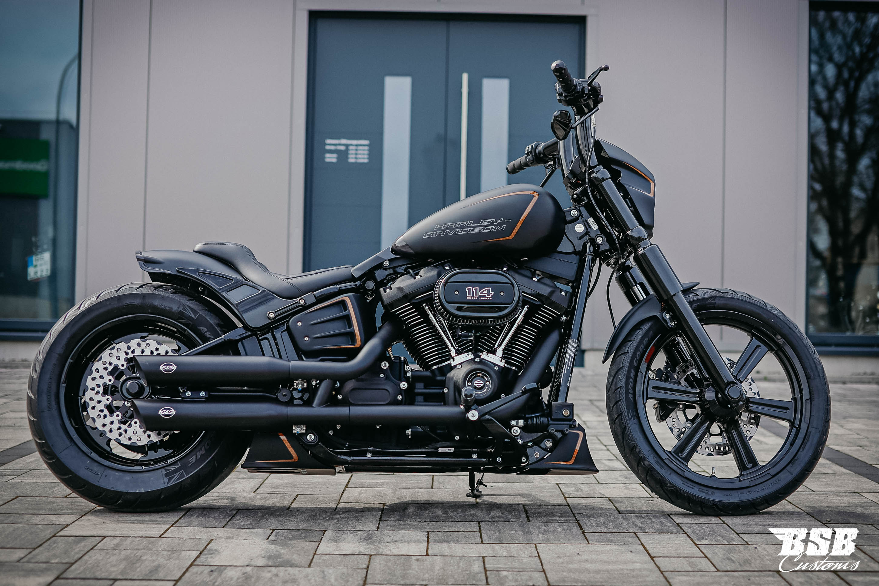 2021 Harley Davidson FXBBS Street BOB 114 CUI erst 1600 km Custom UMBAU // Finanzierung möglich !!!! 