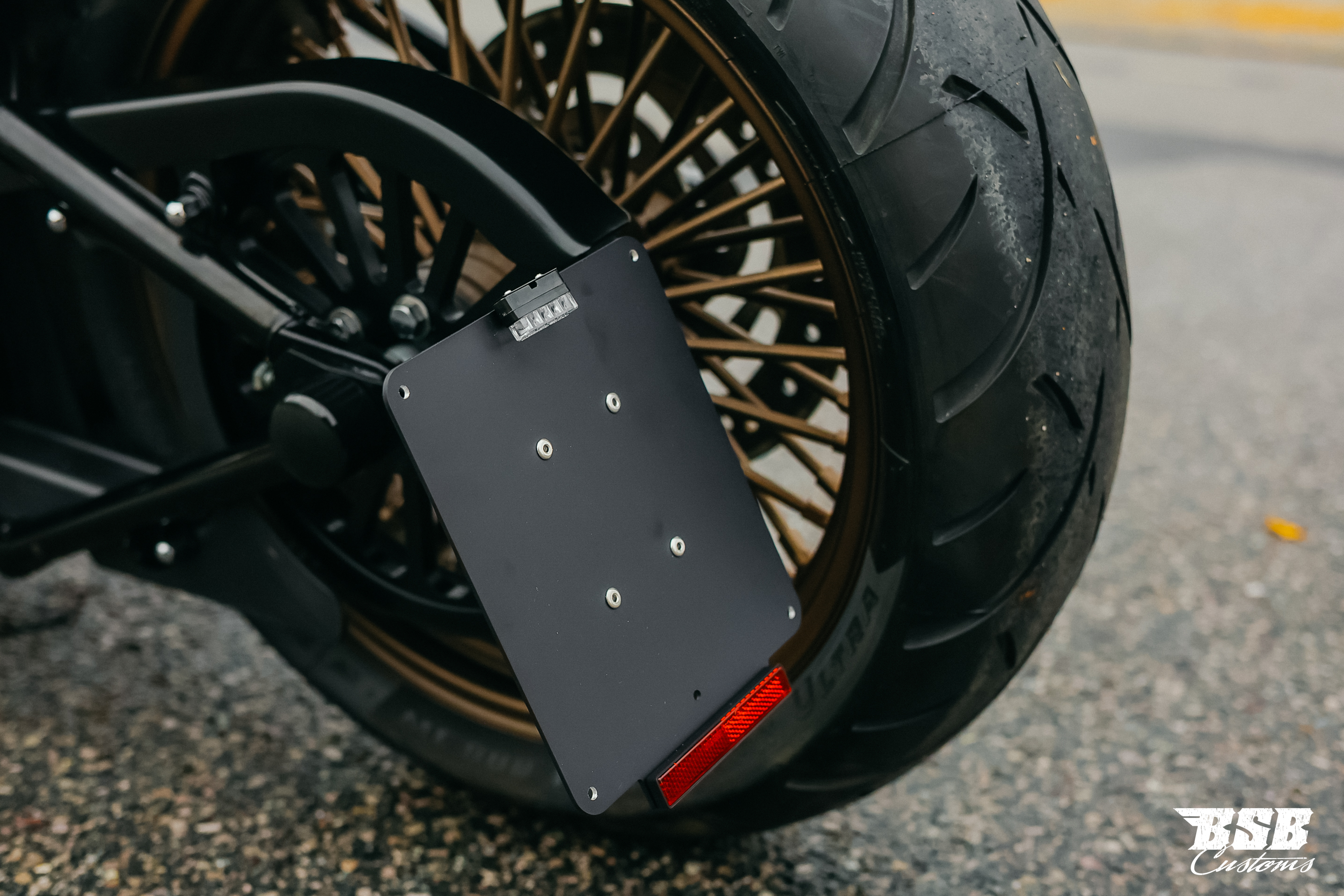 2011 Harley Davidson FLSTC Heritage Softail,viele Extras wie Jekil&Hyde / FAT SPOKE / Airbrush / Ape Hanger ...  Finanzierung möglich 