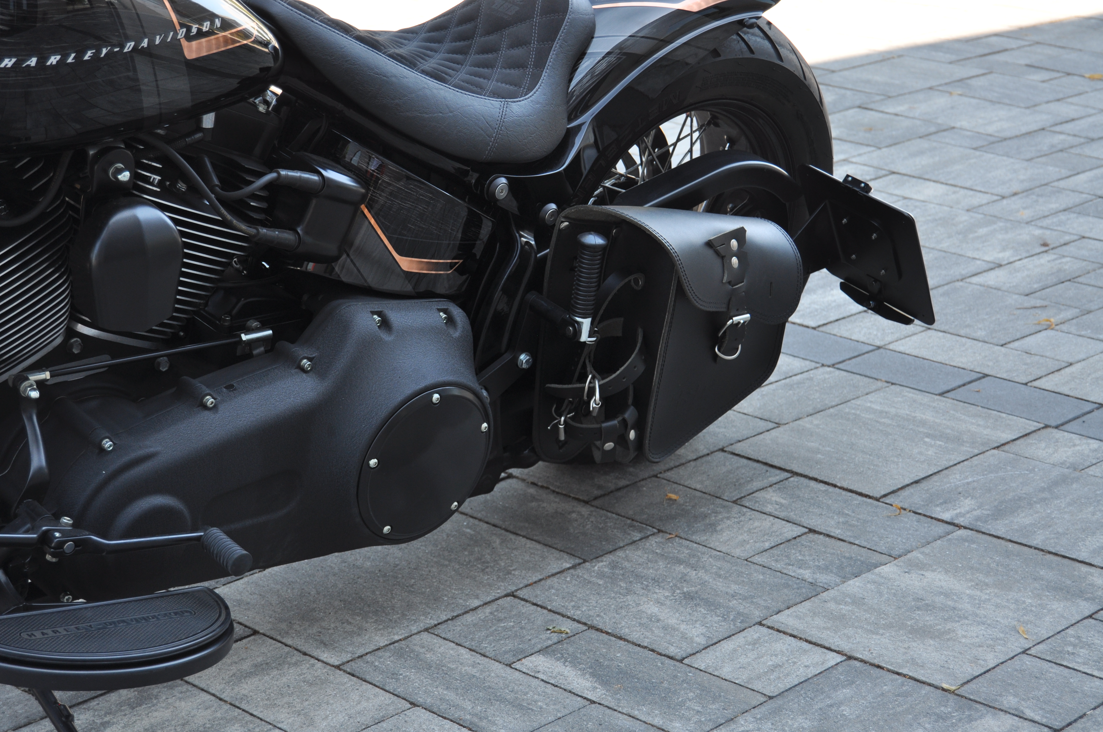 2015 Harley Davidson FAT BOY by BSB Customs Mega viele Extras und 12 Monate Garantie 