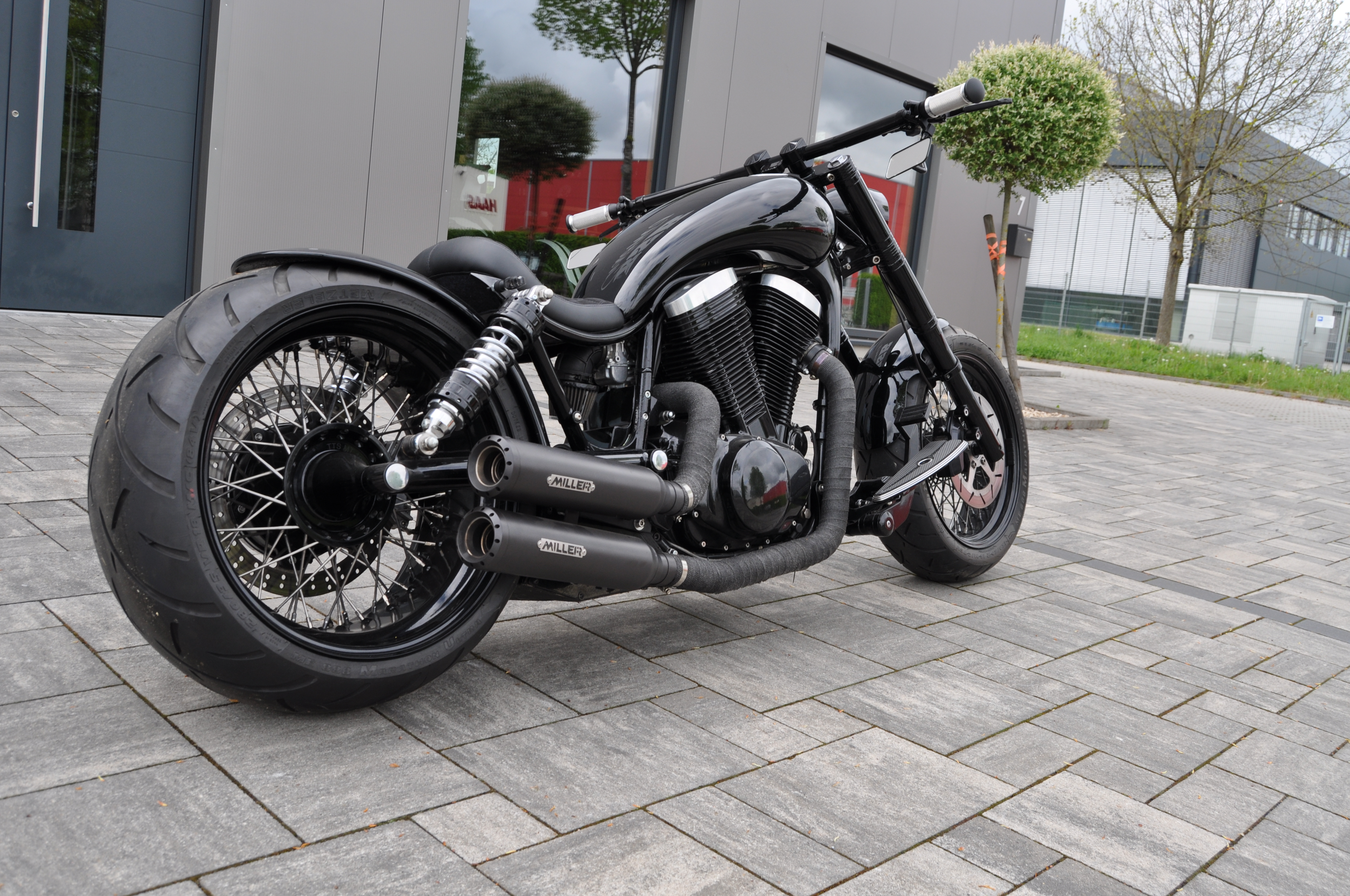 94`Suzuki VS 1400 Intruder  Mega Umbau mit 280er Reifen, Thunderbike Custom Parts sehr viele Extras   + 12 Monate Garantie 