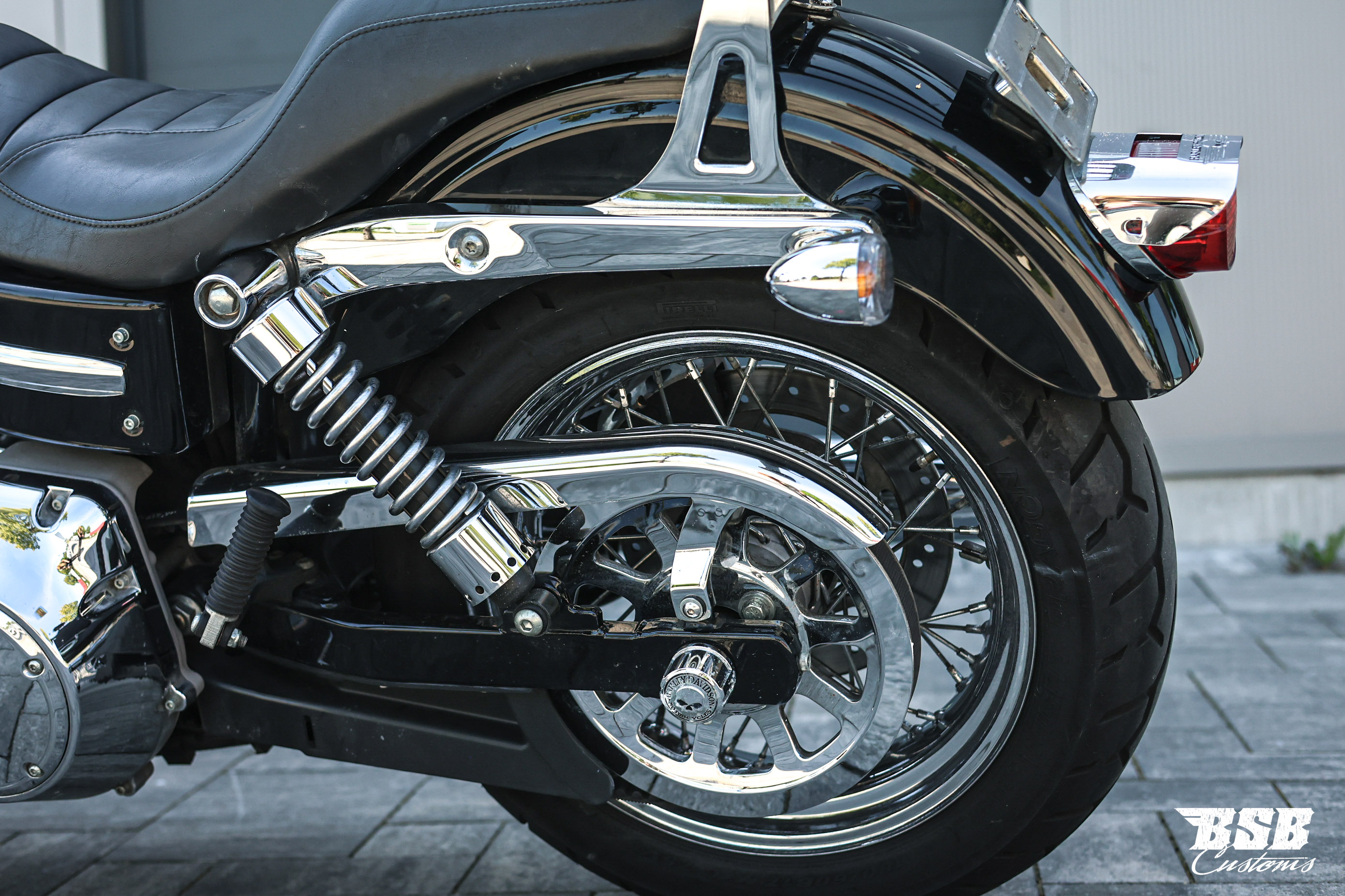 2007 Harley davidson FXDC Dyna Custom - Top Zustand - 1 Hand - 5HD1 2007 Harley davidson FXDC Dyna Custom - Top Zustand - 1 Hand - 5HD1