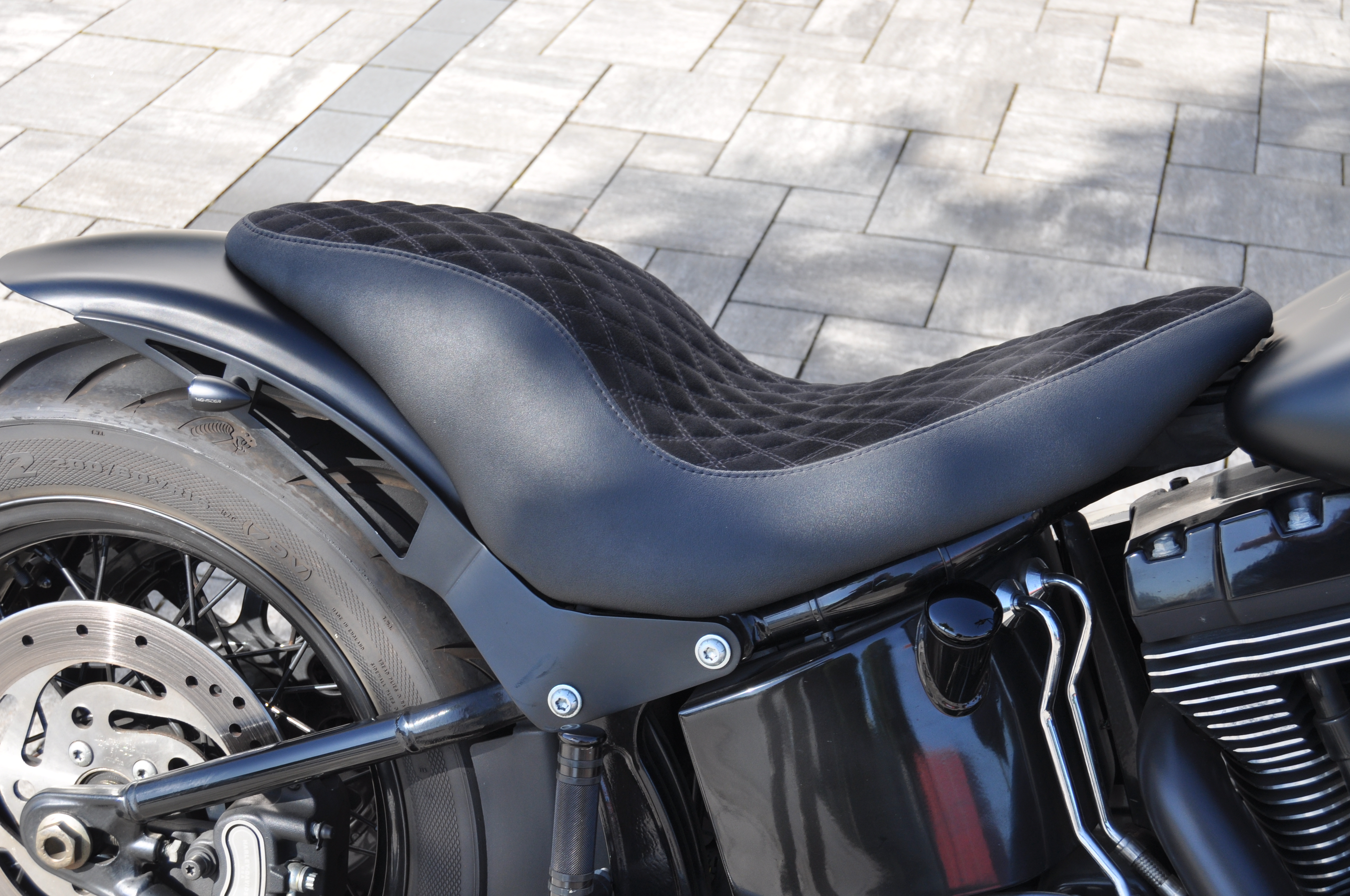 2012 Harley Davidson Softail mit Mega Umbau sehr viele Extras +++ Finanzierung ab 6,99% möglich  