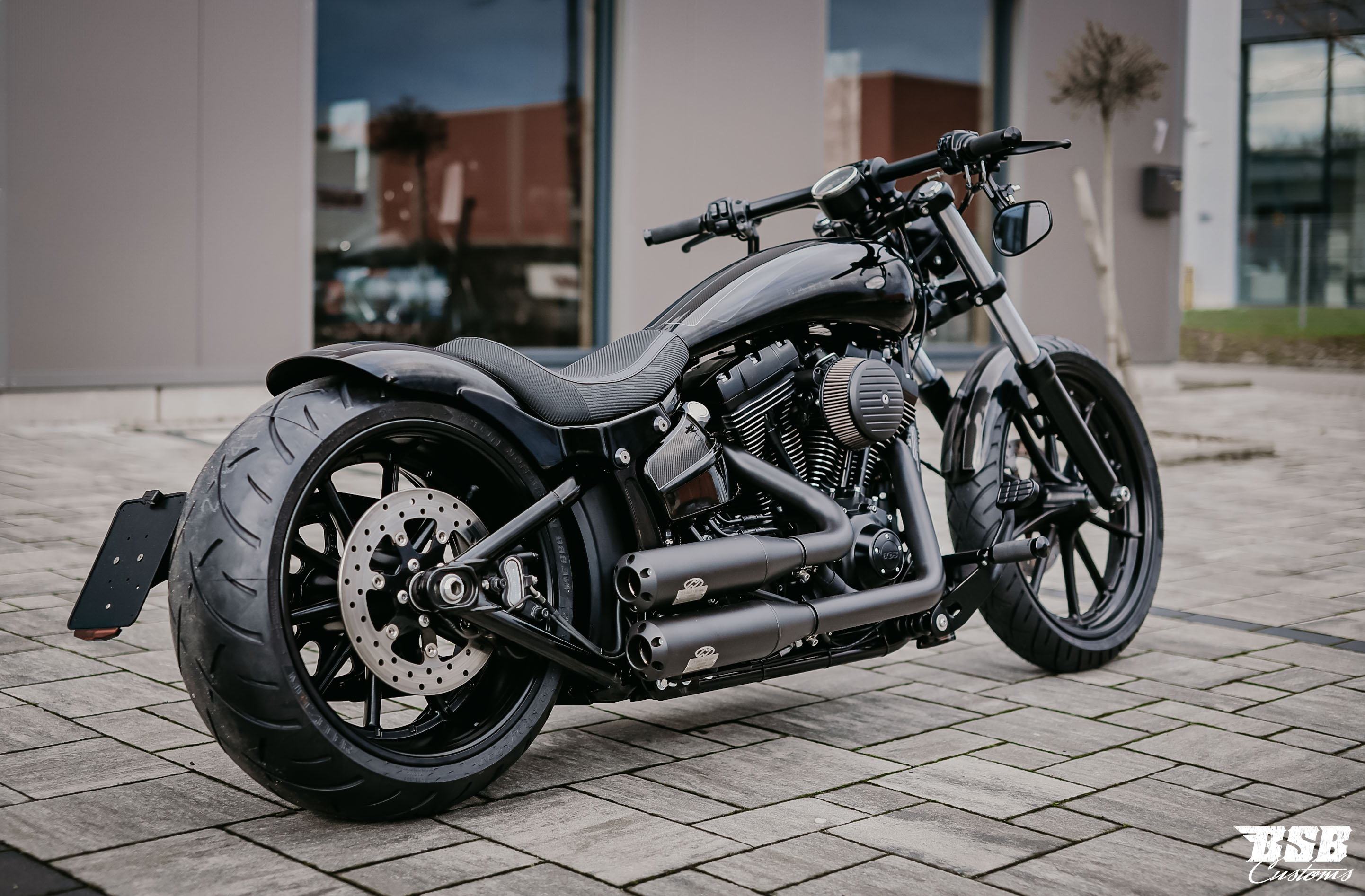ab 2018 Stahl Heckfender für 240-260 Tyre Harley Davidson BREAKOUT M8 FAT BOY M8 