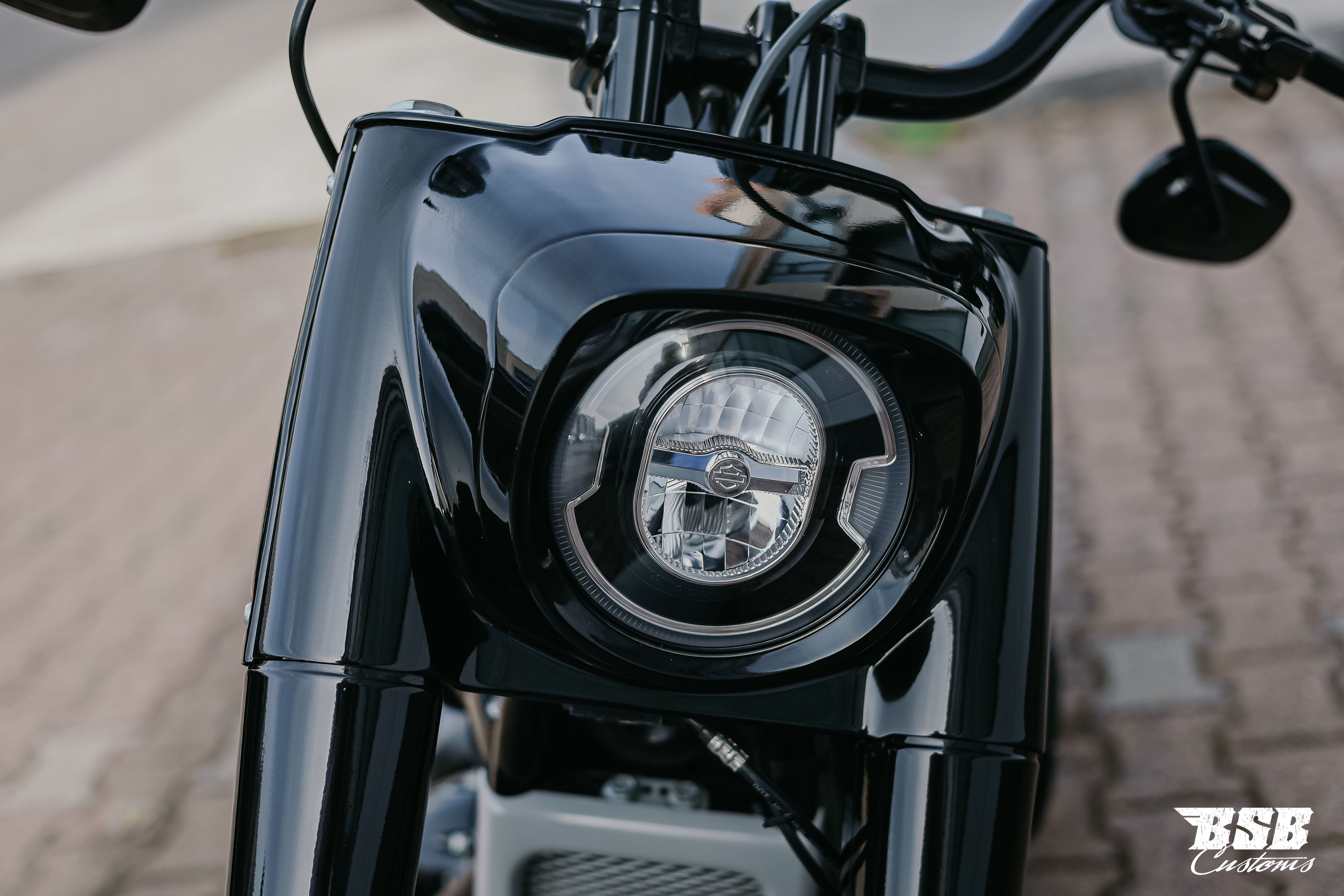 2018 Harley Davidson FAT BOY 107 CUI mit Umbau // Finanzierung ab 4,99% ohne Anzahlung möglich 
