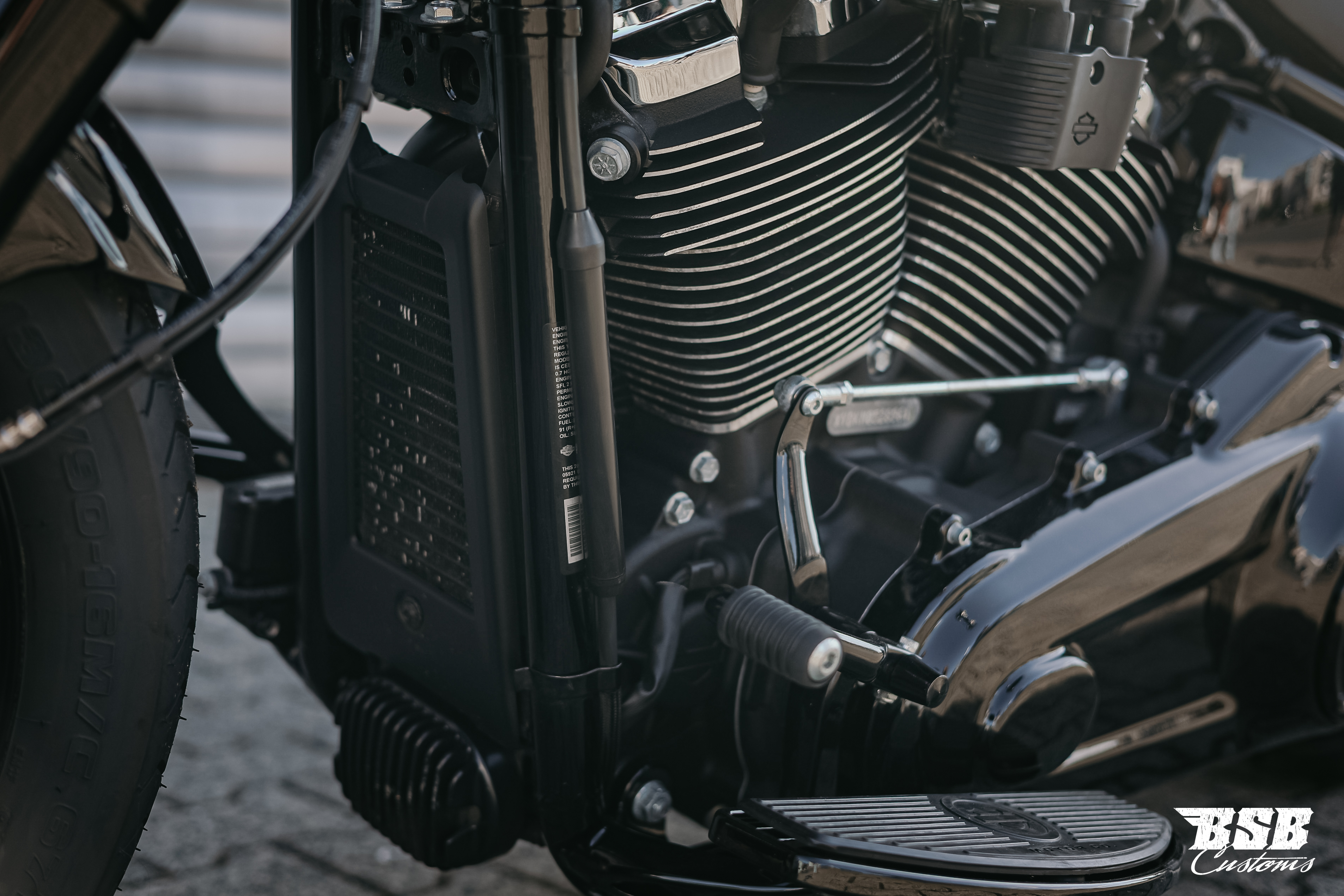2021 Harley Davidson FLHCS Heritage Softail ABS 114 CUI mit Umbau // Finanzierung ab 4,99% ohne Anzahlung möglich 