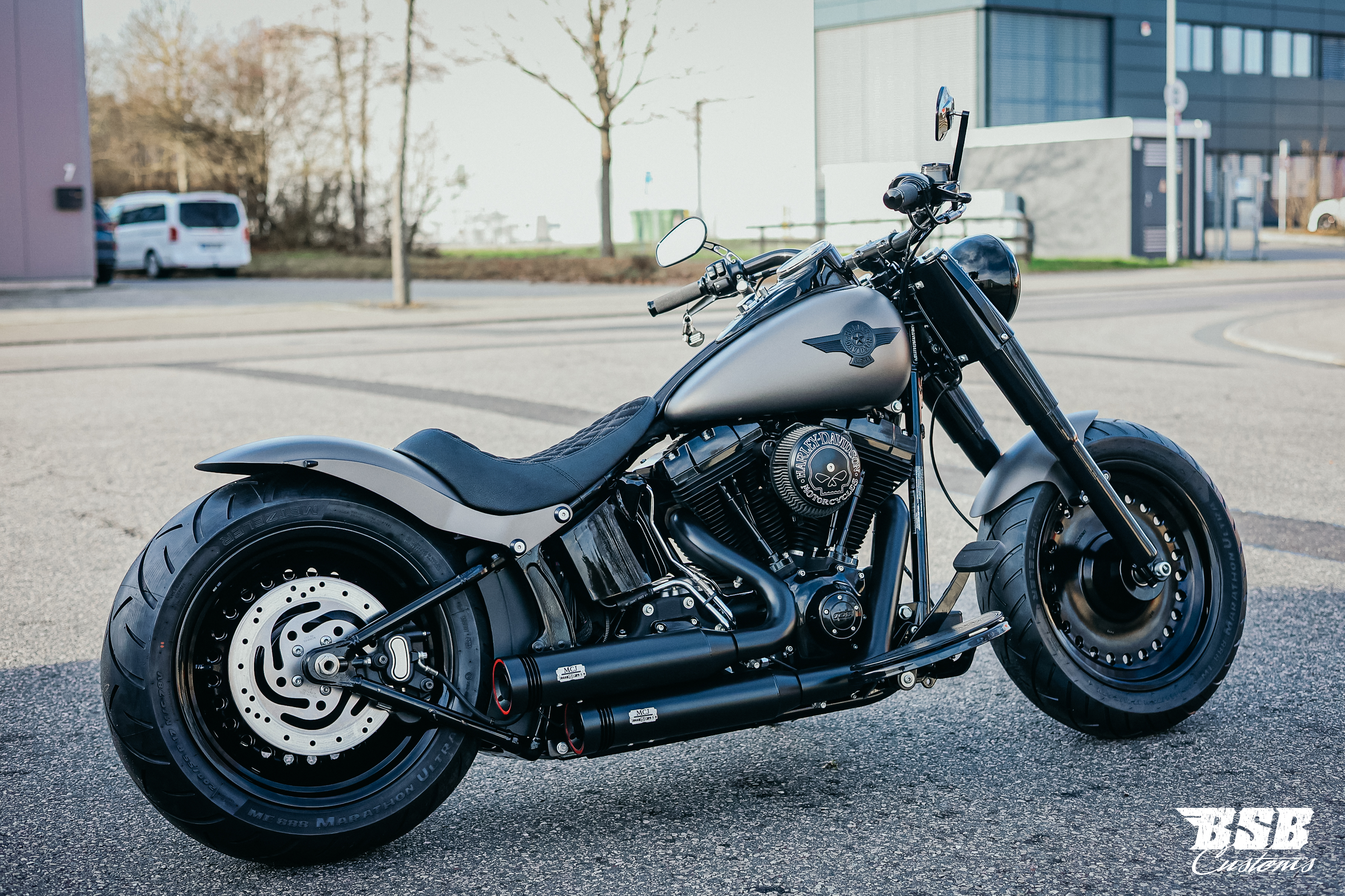 2014 Harley Davidson FLS Softail SLIM 103 CUI Mega-Umbau  ///  Finanzierung ab 3,99% möglich  ab 300 eur / mtl.