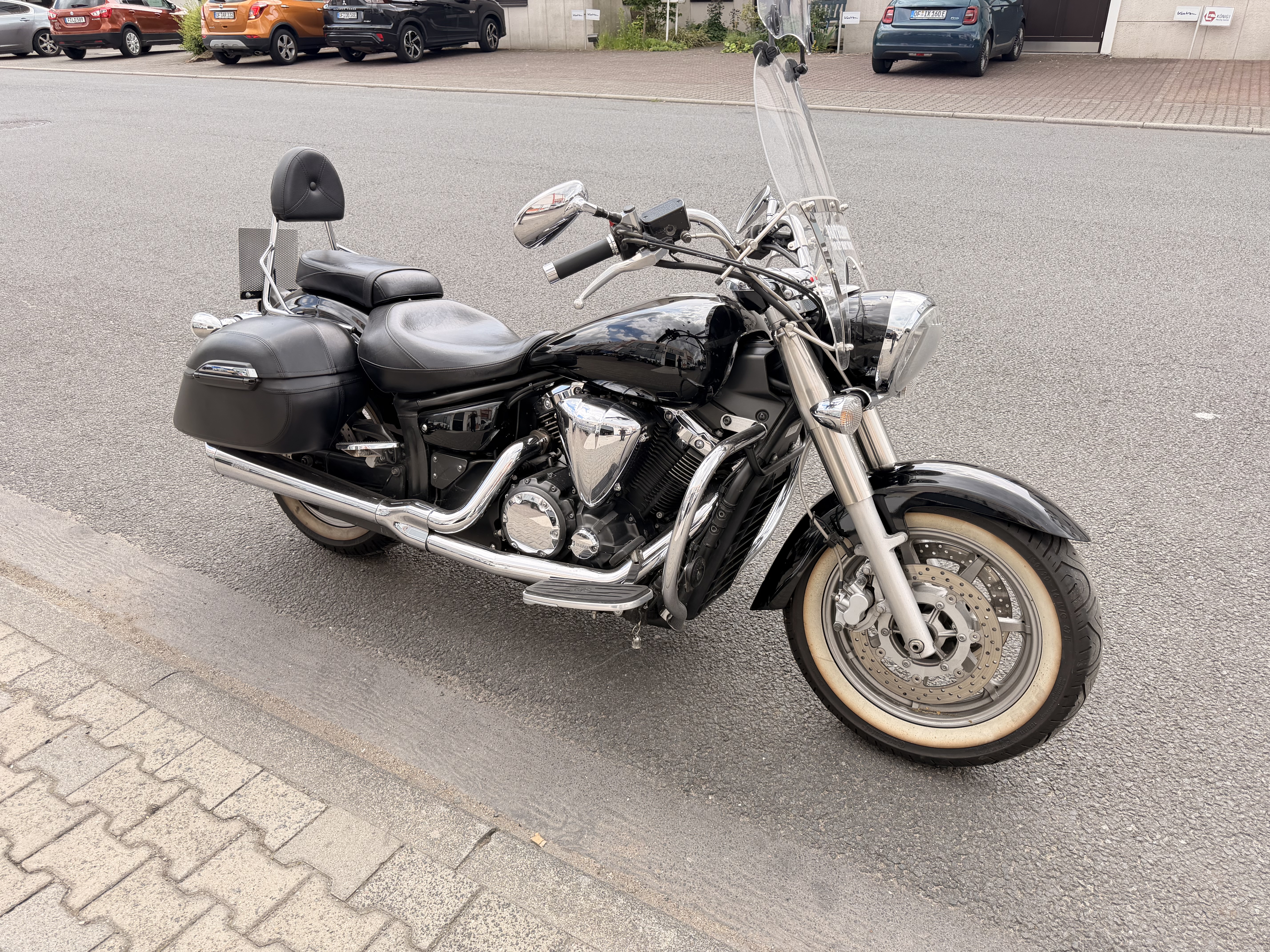Yamaha XVS 1300 Midnight Star – Top Zustand | Zubehör | 12 Monate Garantie