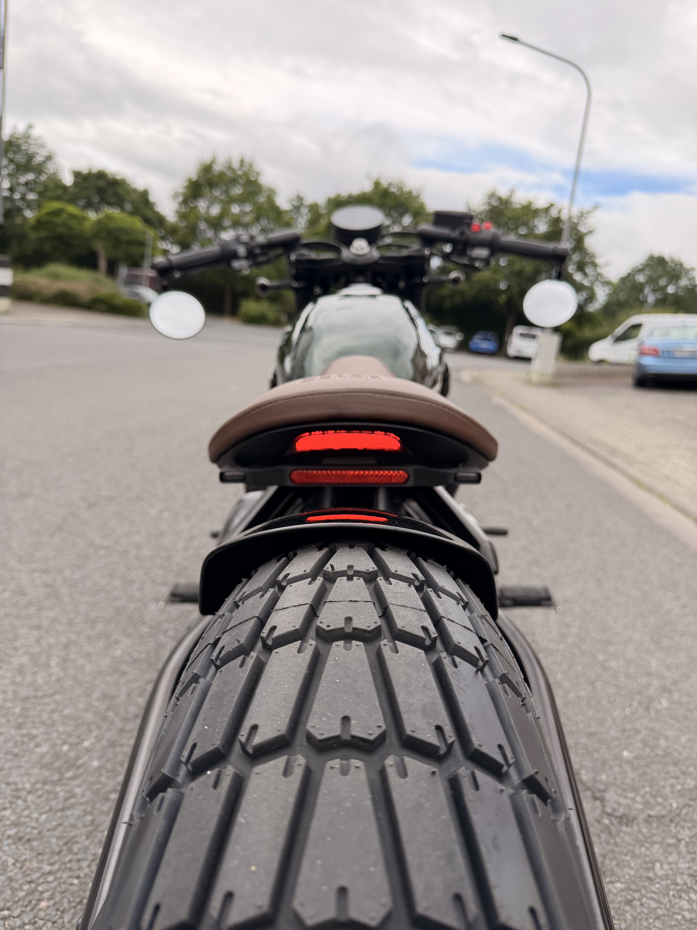 Eigenentwickelte Blinkerhalterleiste mit Fastline LED Blinkern für BENDA Napoleon Bob 125 & 250